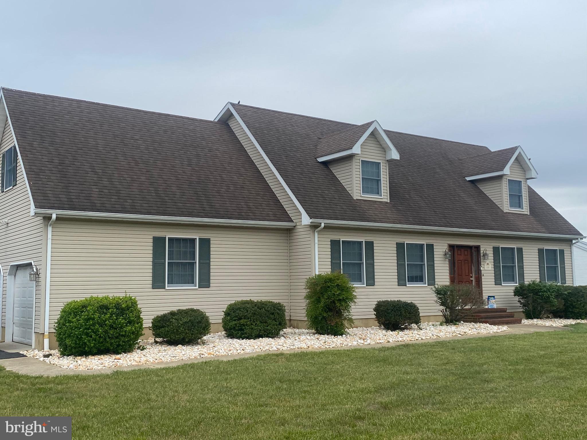 150 S PAULA LYNNE DRIVE