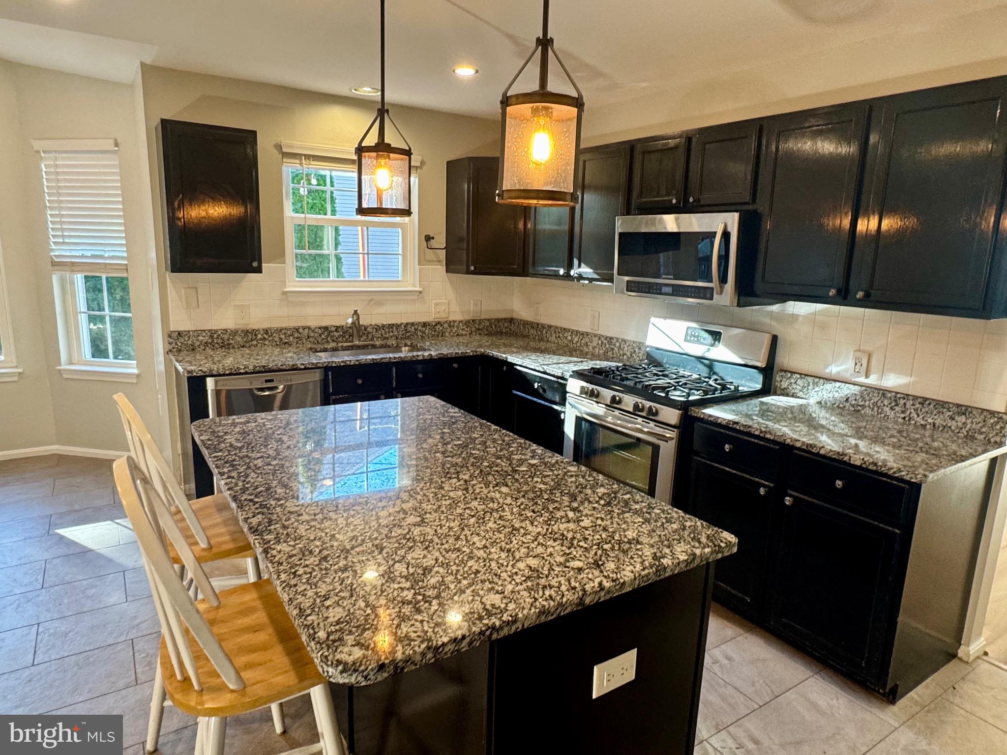 32 CYPRESS POINT COURT