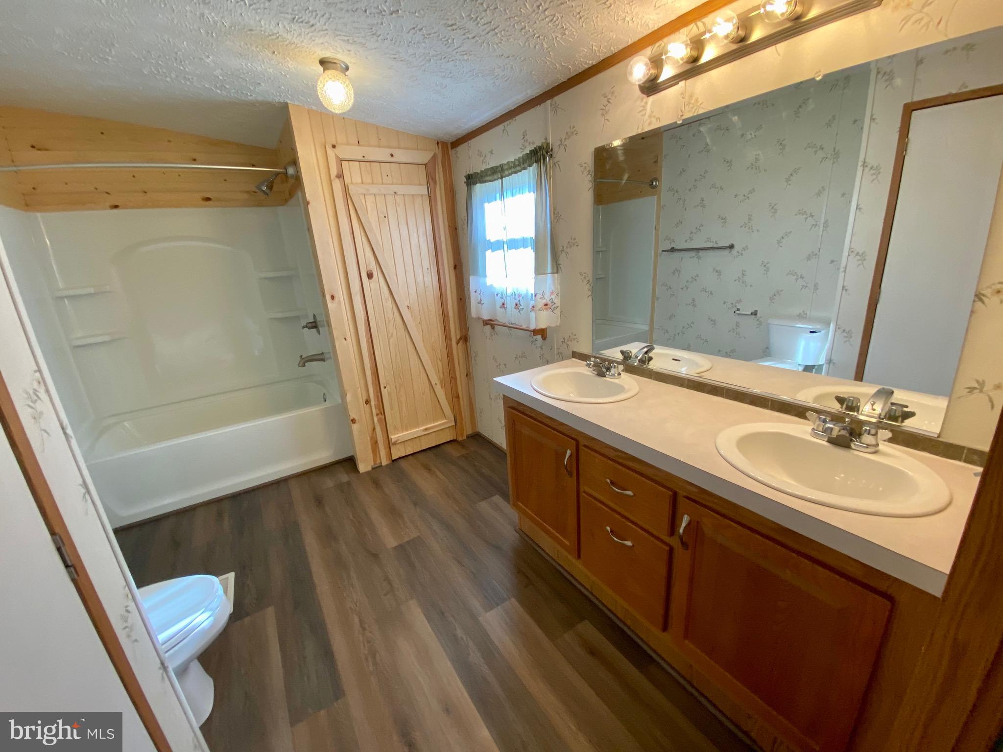 HIGH POINT - Residential