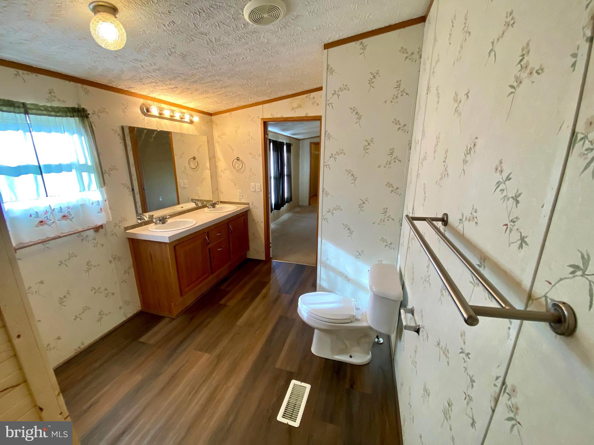 HIGH POINT - Residential