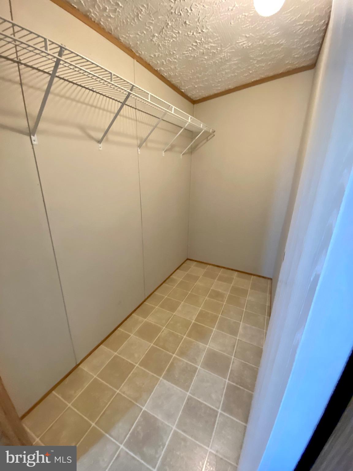 HIGH POINT - Residential