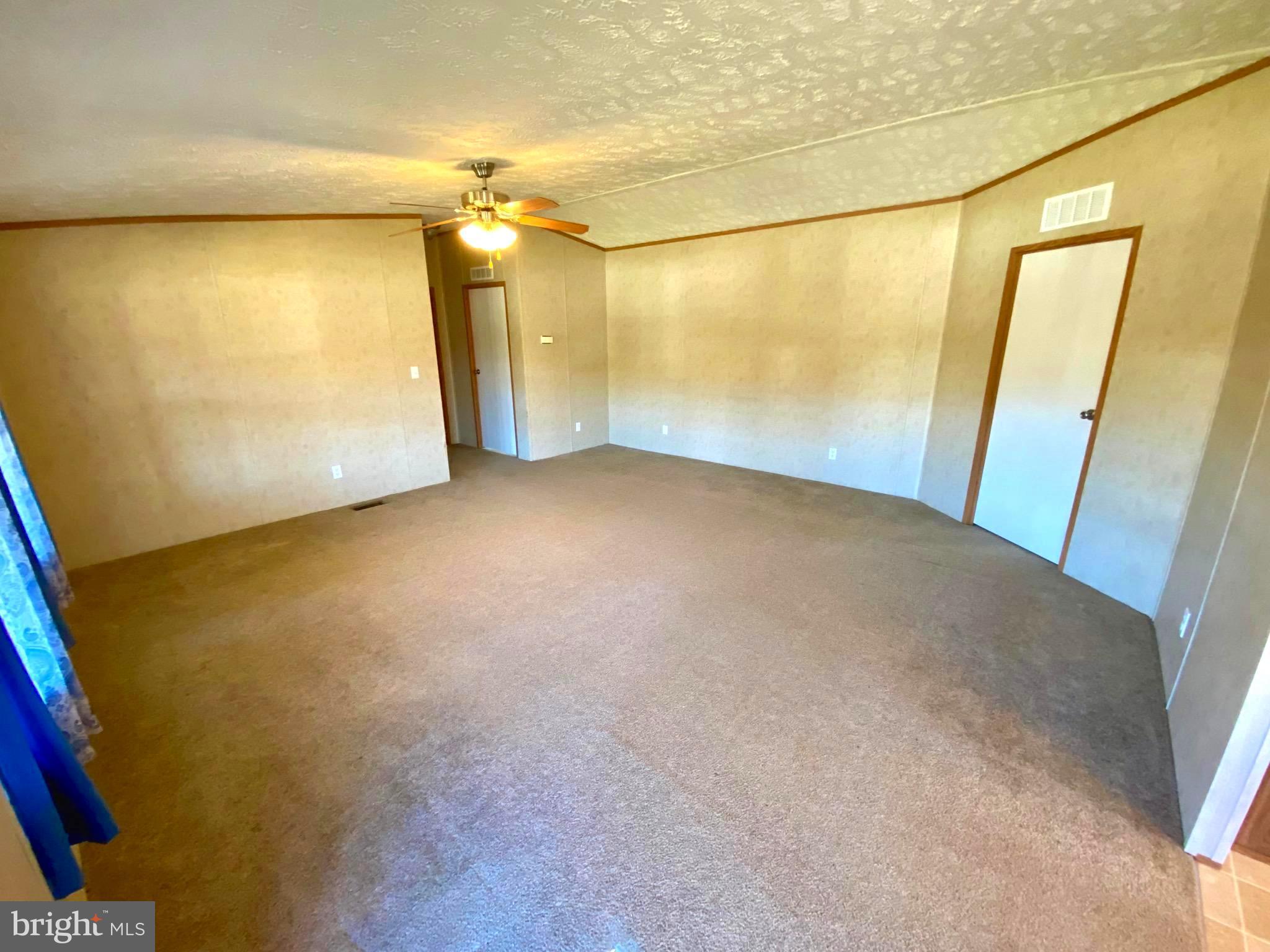 HIGH POINT - Residential