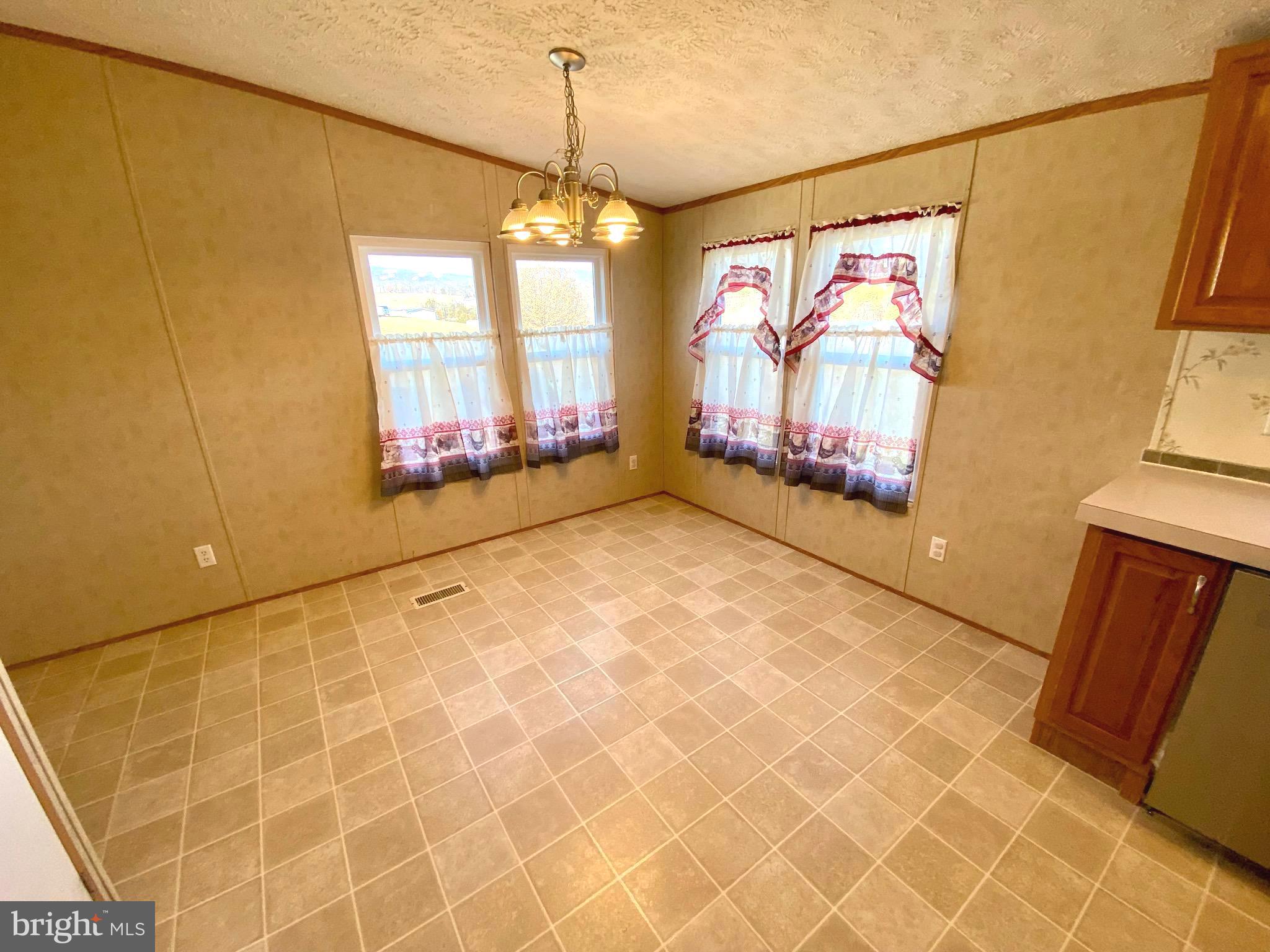 HIGH POINT - Residential