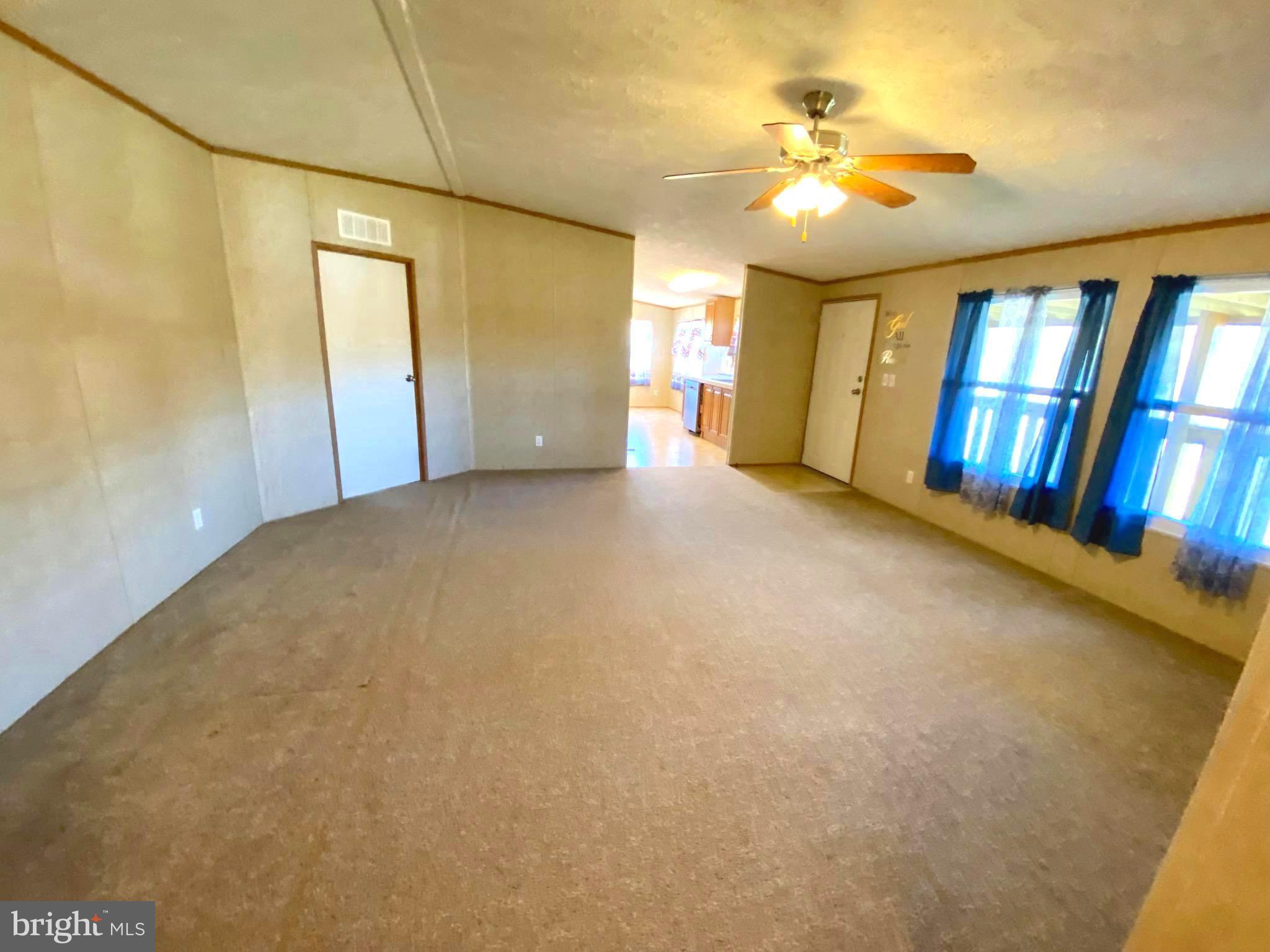 HIGH POINT - Residential