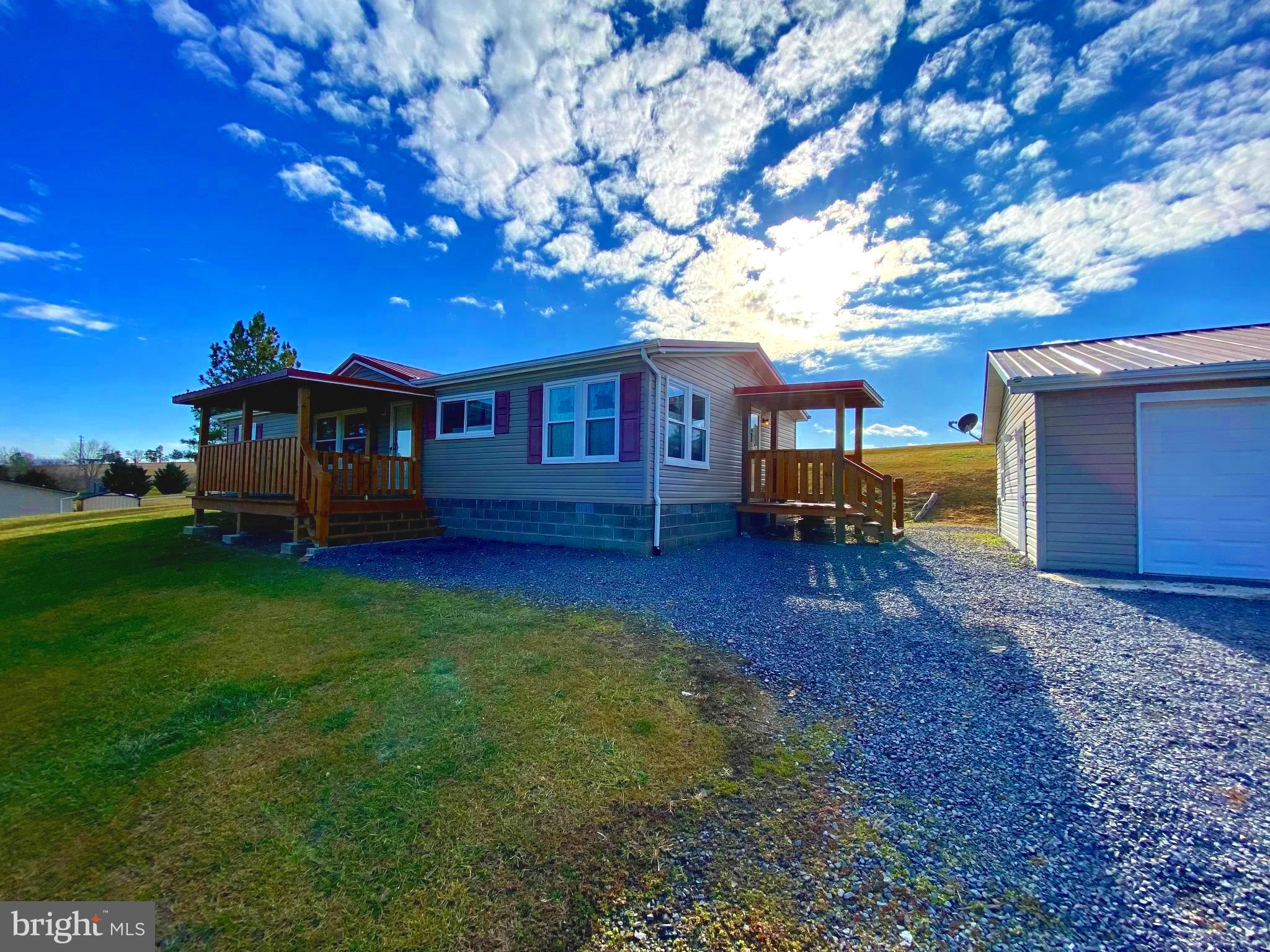 HIGH POINT - Residential