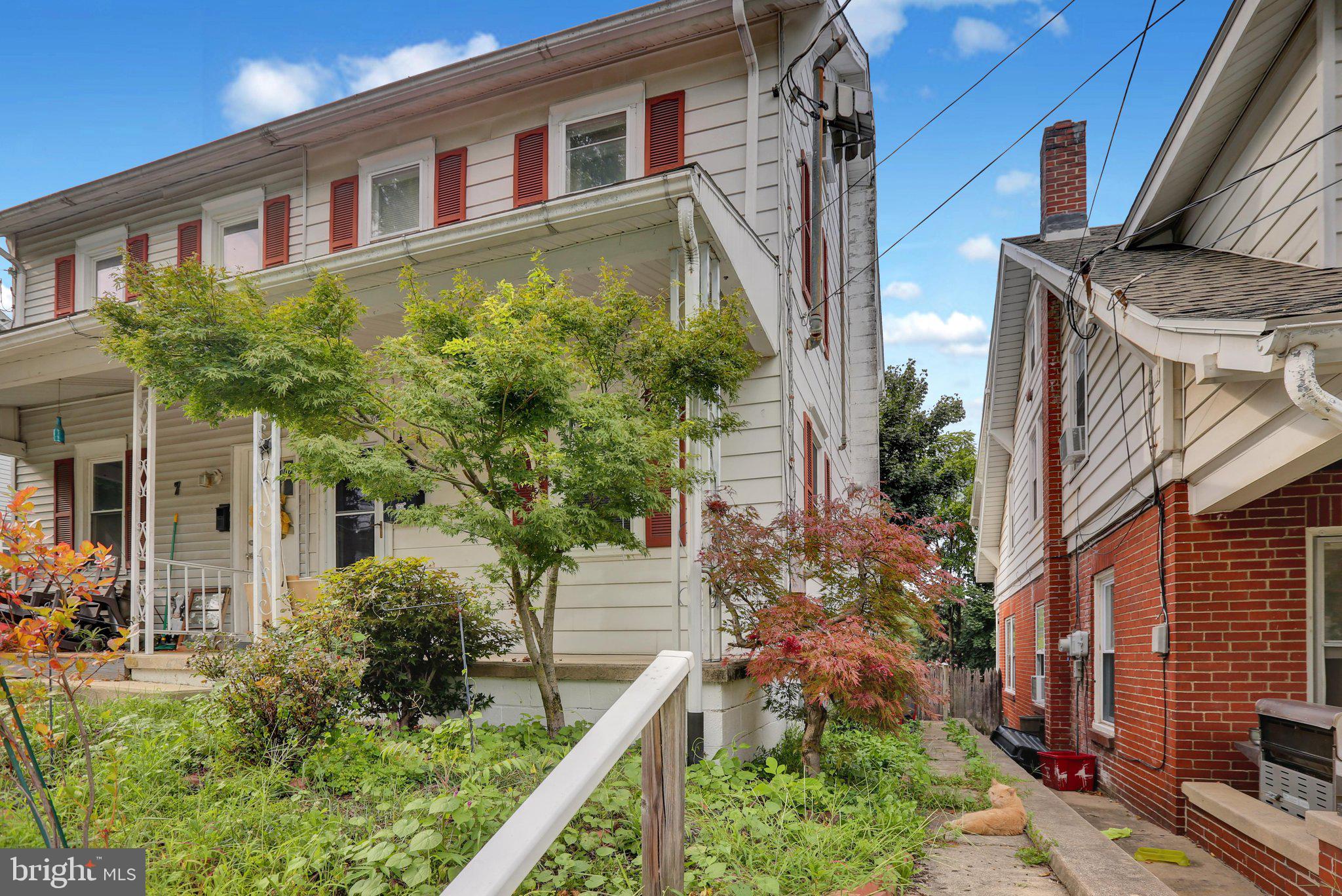 5 MONROE STREET
