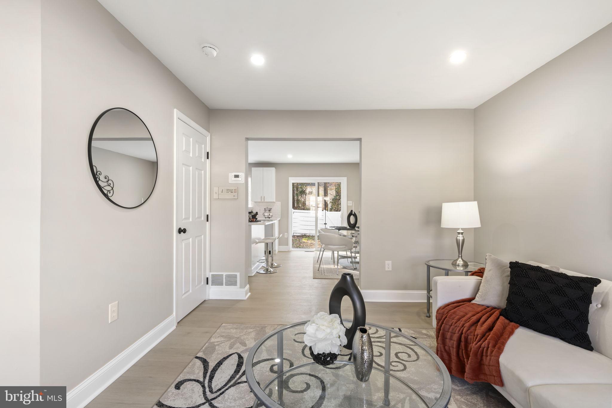 WOODBURNE - Residential