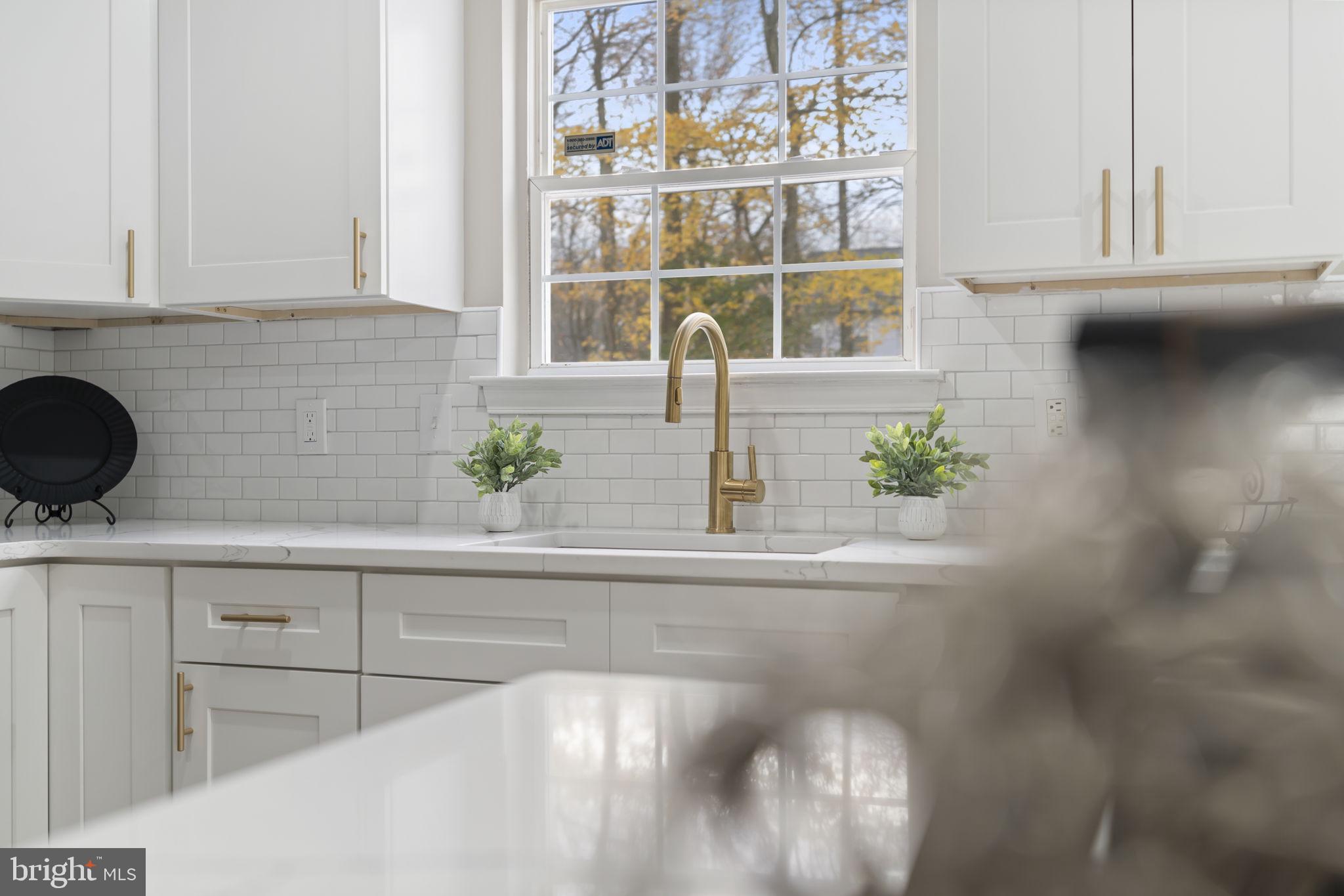 WOODBURNE - Residential