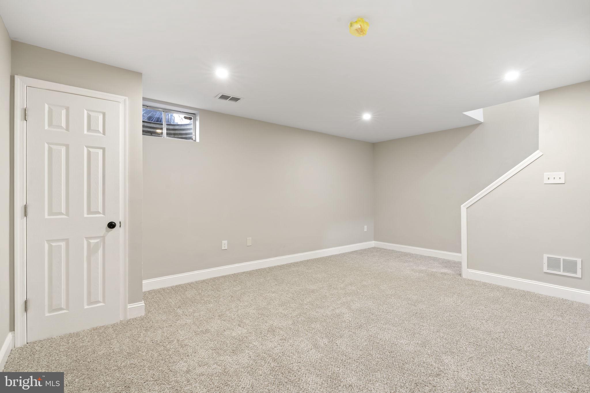 WOODBURNE - Residential