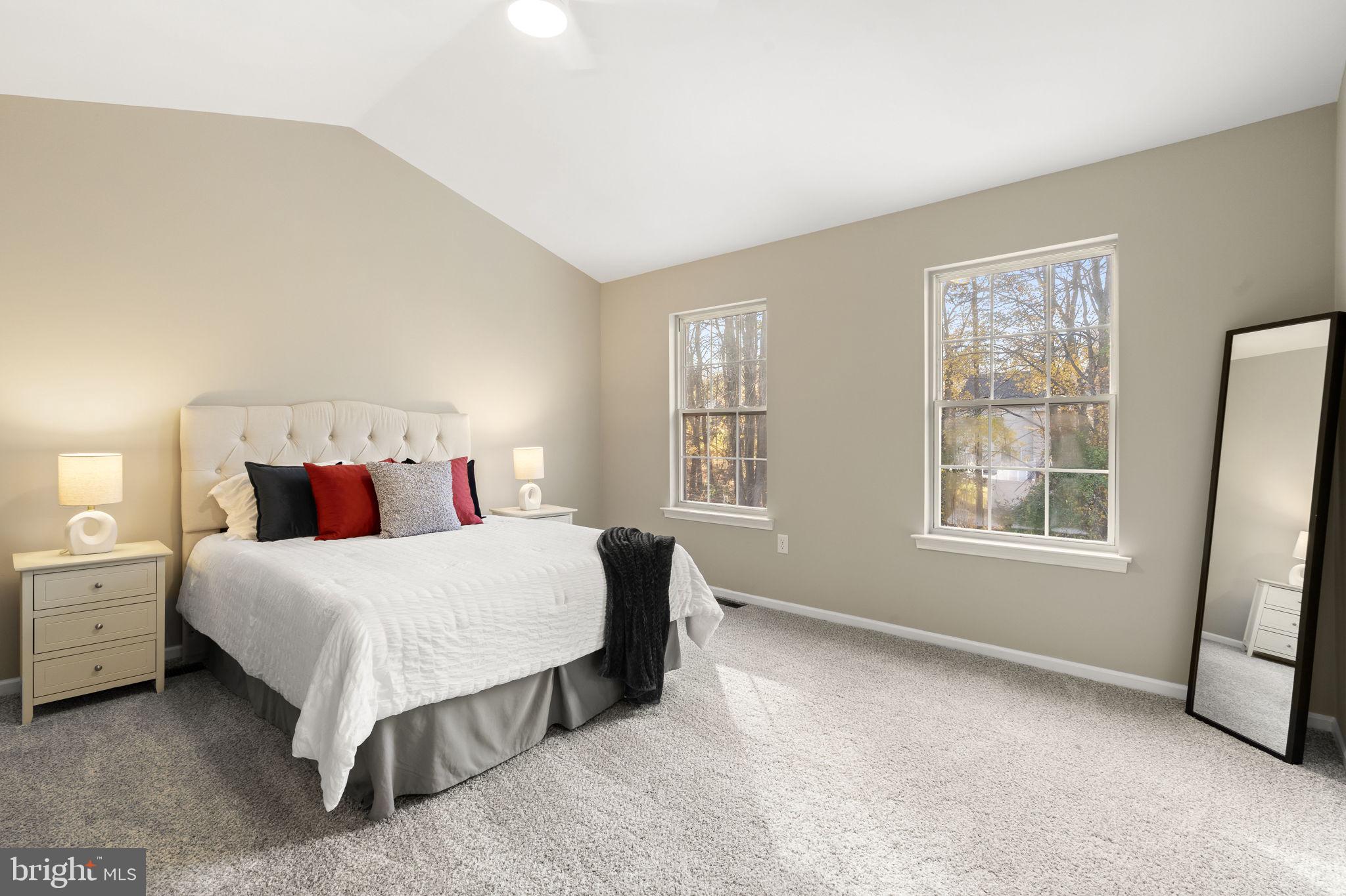 WOODBURNE - Residential