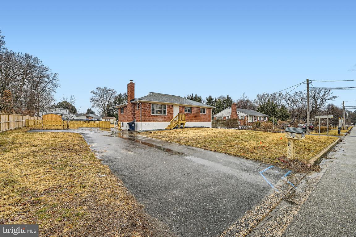 412 S FOUNTAIN GREEN ROAD