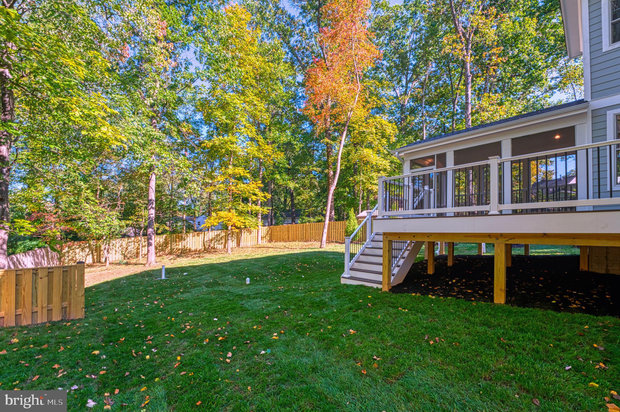 VICTORIA WOODS - Residential