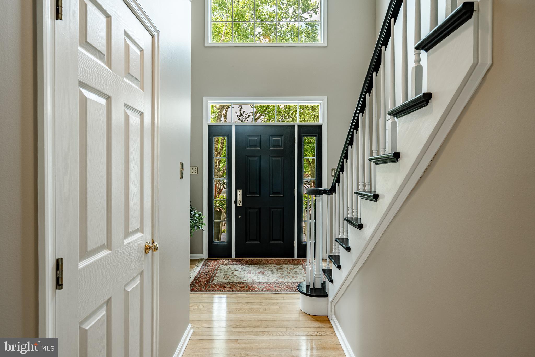 NOBLE OAKS - Residential