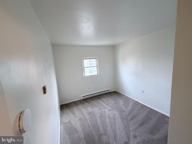 VALLEY GREEN VILLAGE - Residential