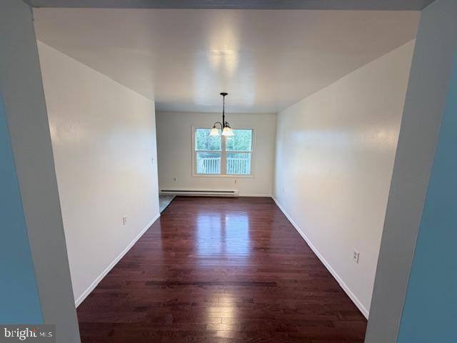 VALLEY GREEN VILLAGE - Residential