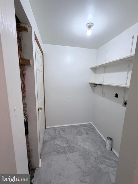 VALLEY GREEN VILLAGE - Residential