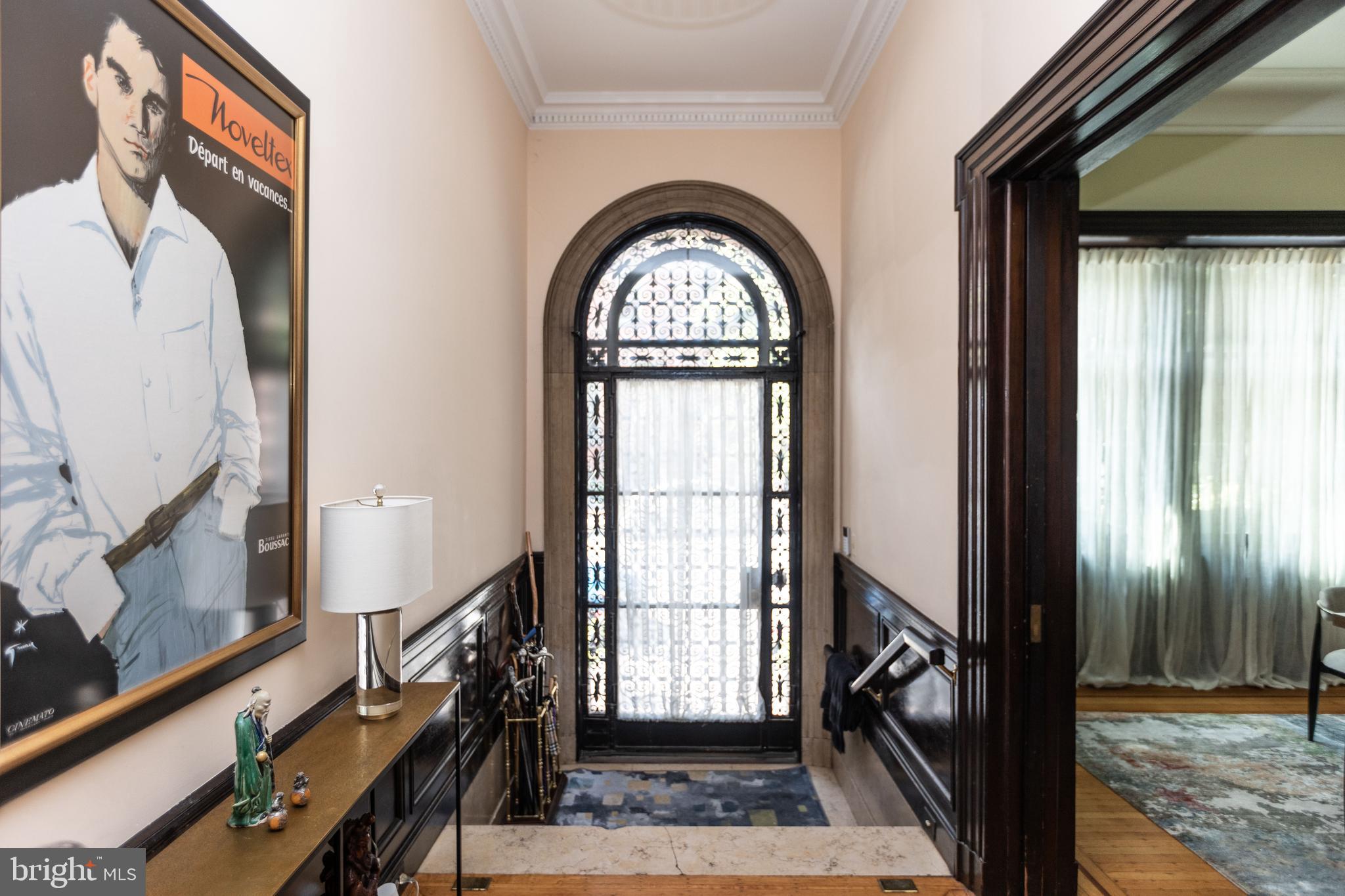 MOUNT VERNON PLACE HISTORIC DISTRICT - Residential