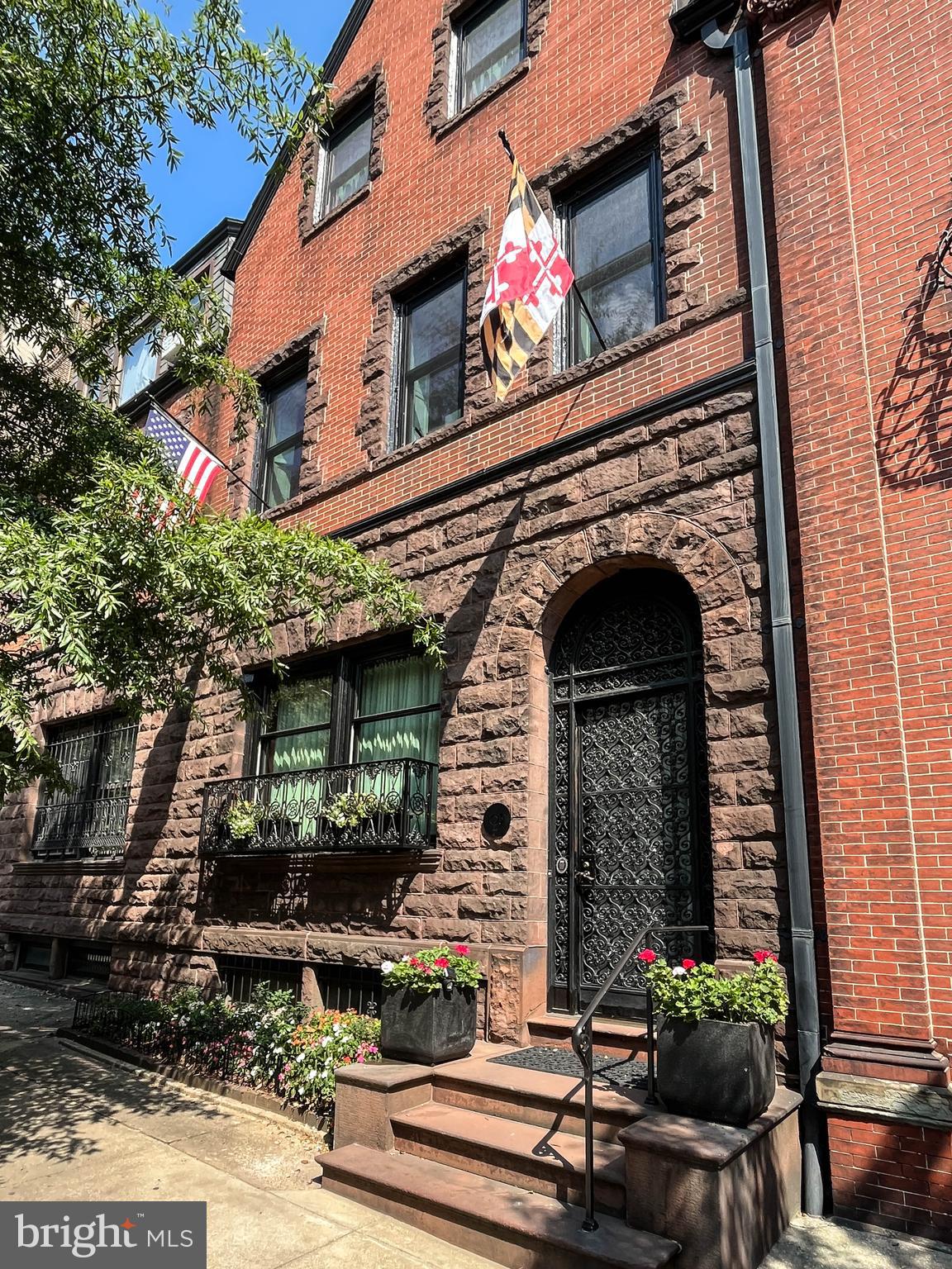 MOUNT VERNON PLACE HISTORIC DISTRICT - Residential