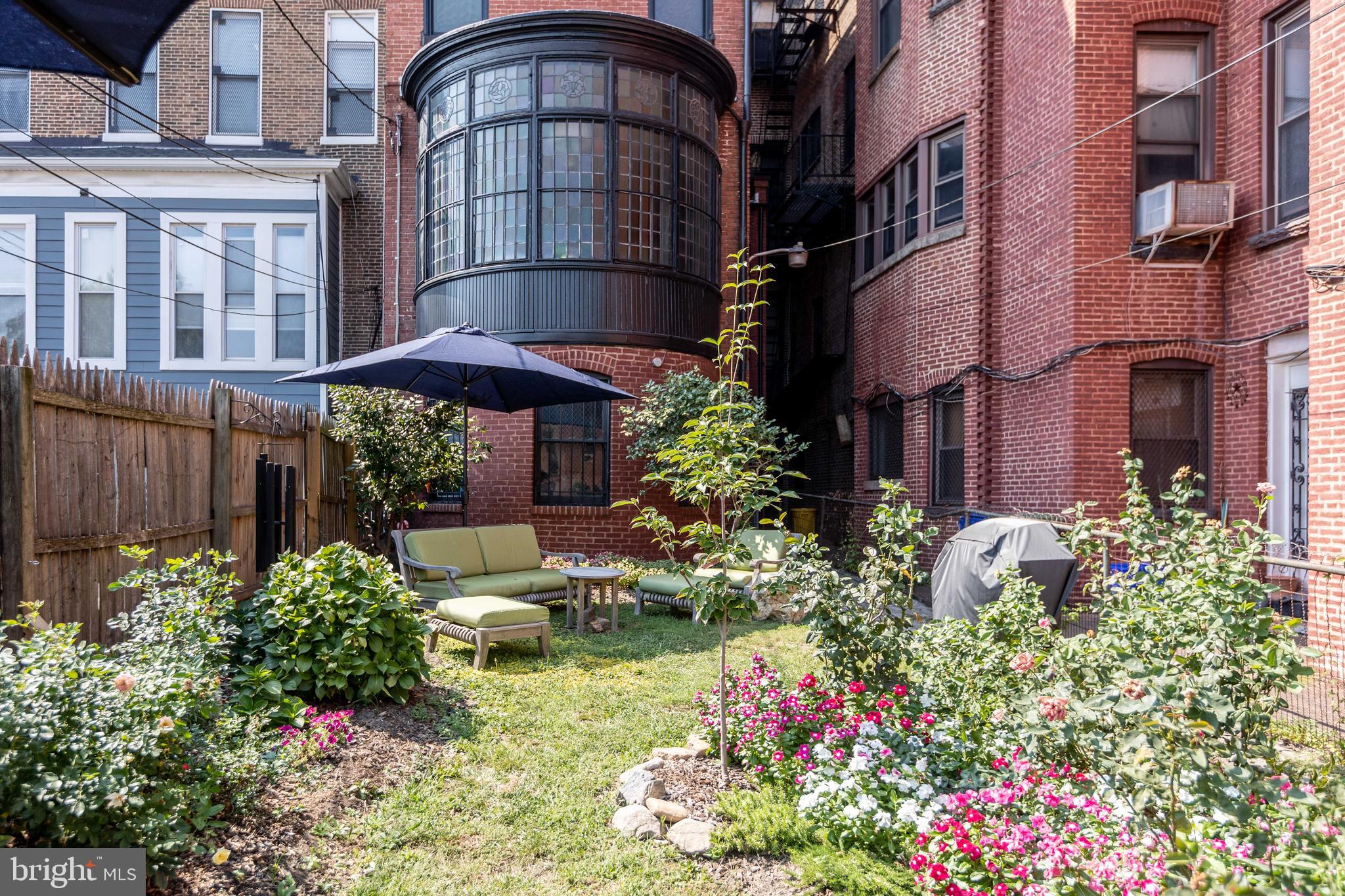 MOUNT VERNON PLACE HISTORIC DISTRICT - Residential