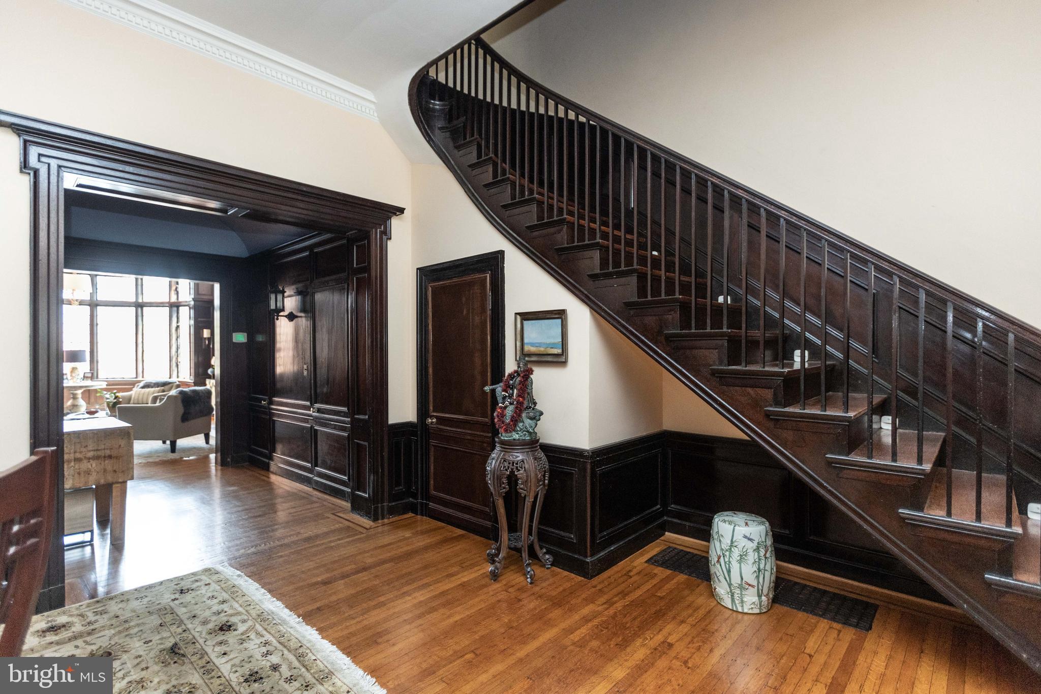 MOUNT VERNON PLACE HISTORIC DISTRICT - Residential