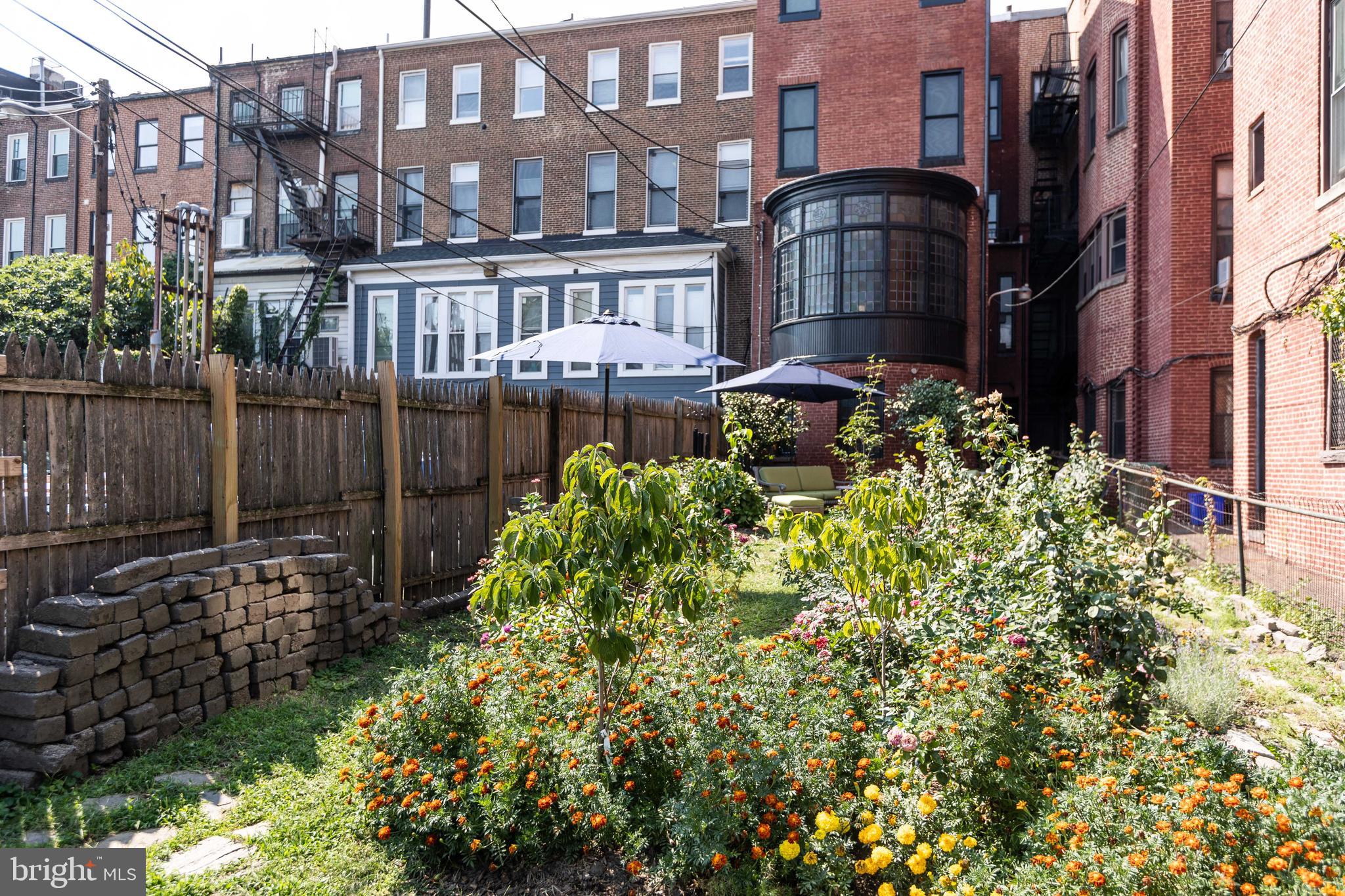 MOUNT VERNON PLACE HISTORIC DISTRICT - Residential