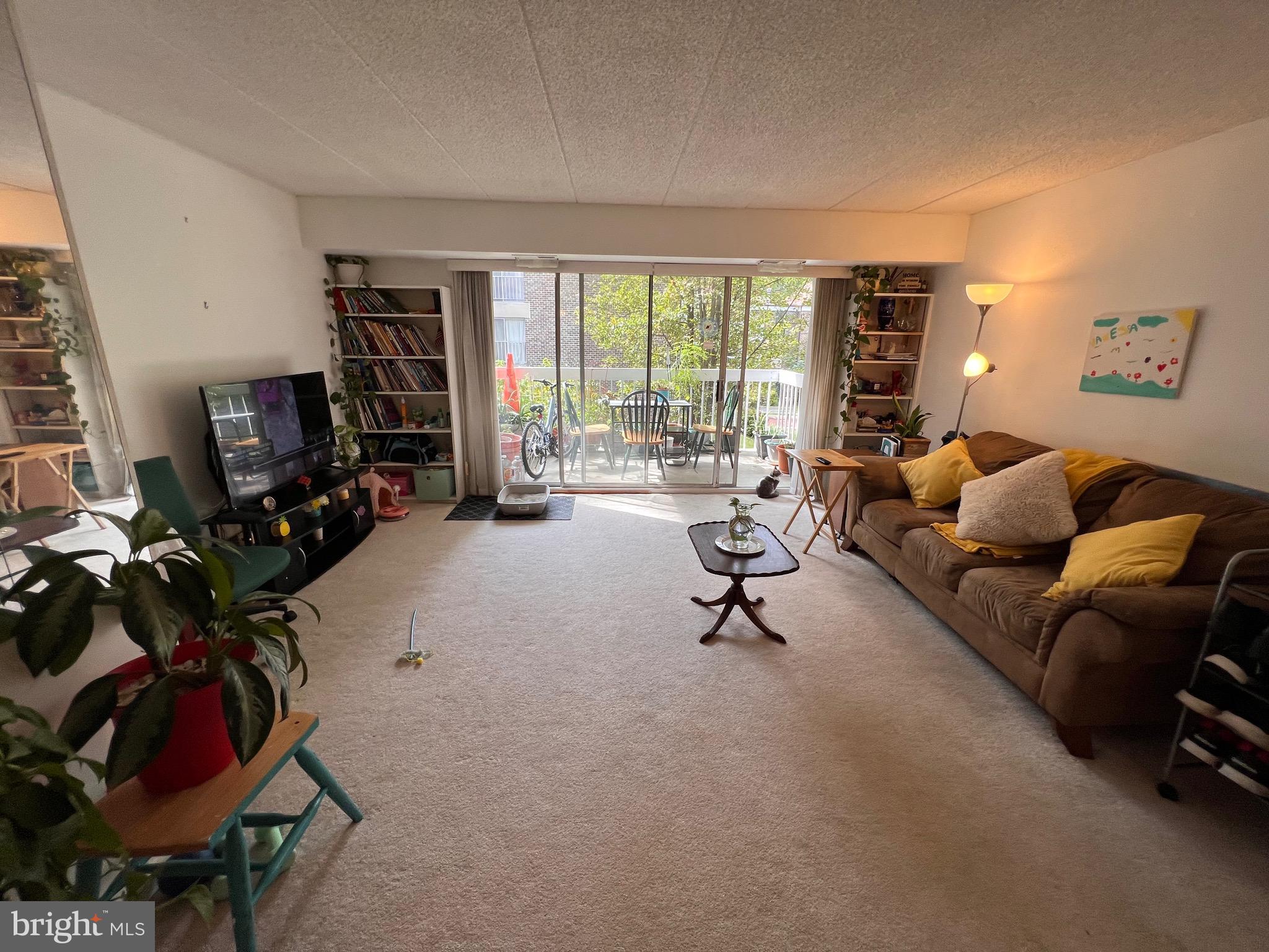 WESTCHESTER WEST - Residential