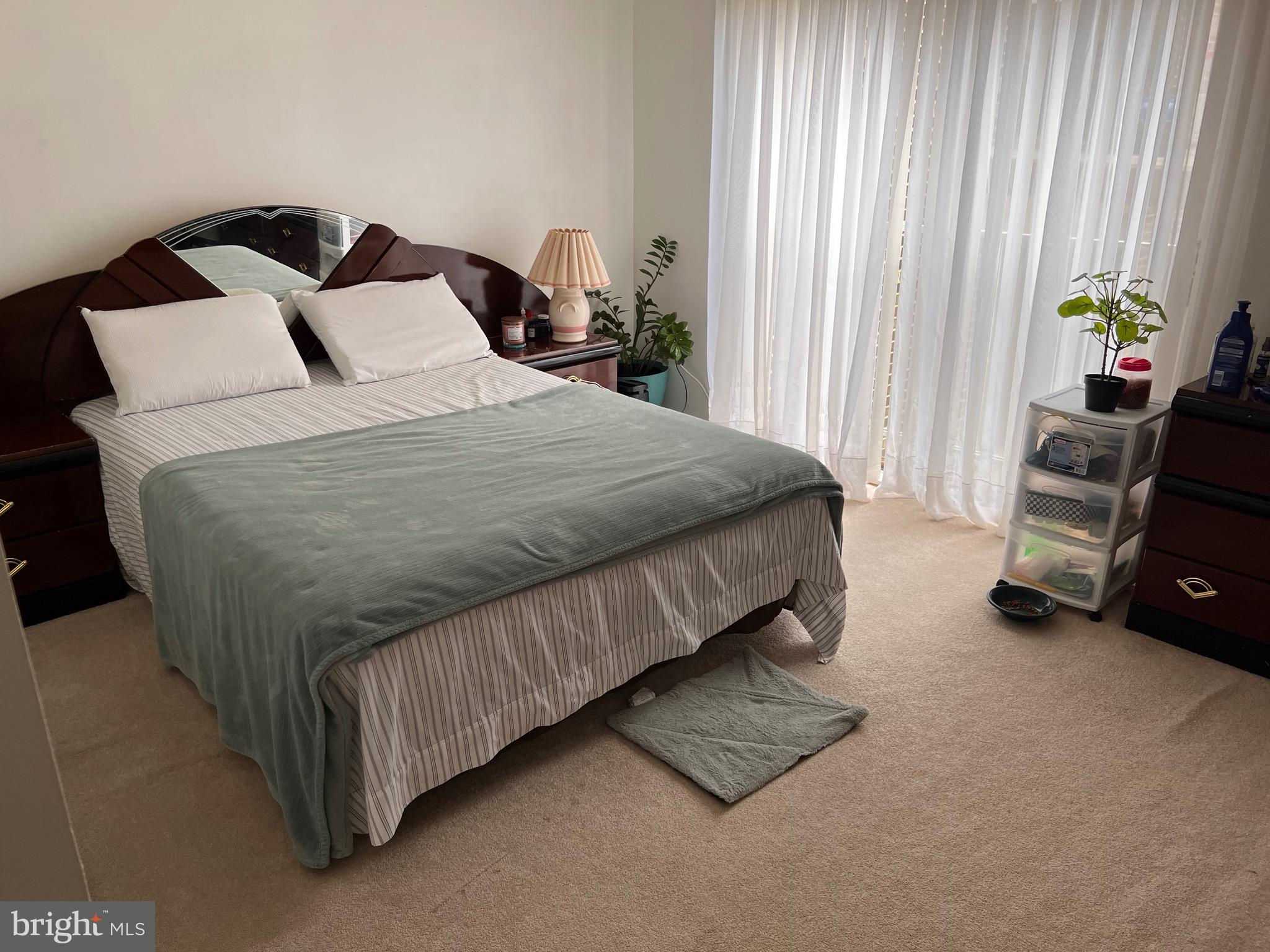 WESTCHESTER WEST - Residential