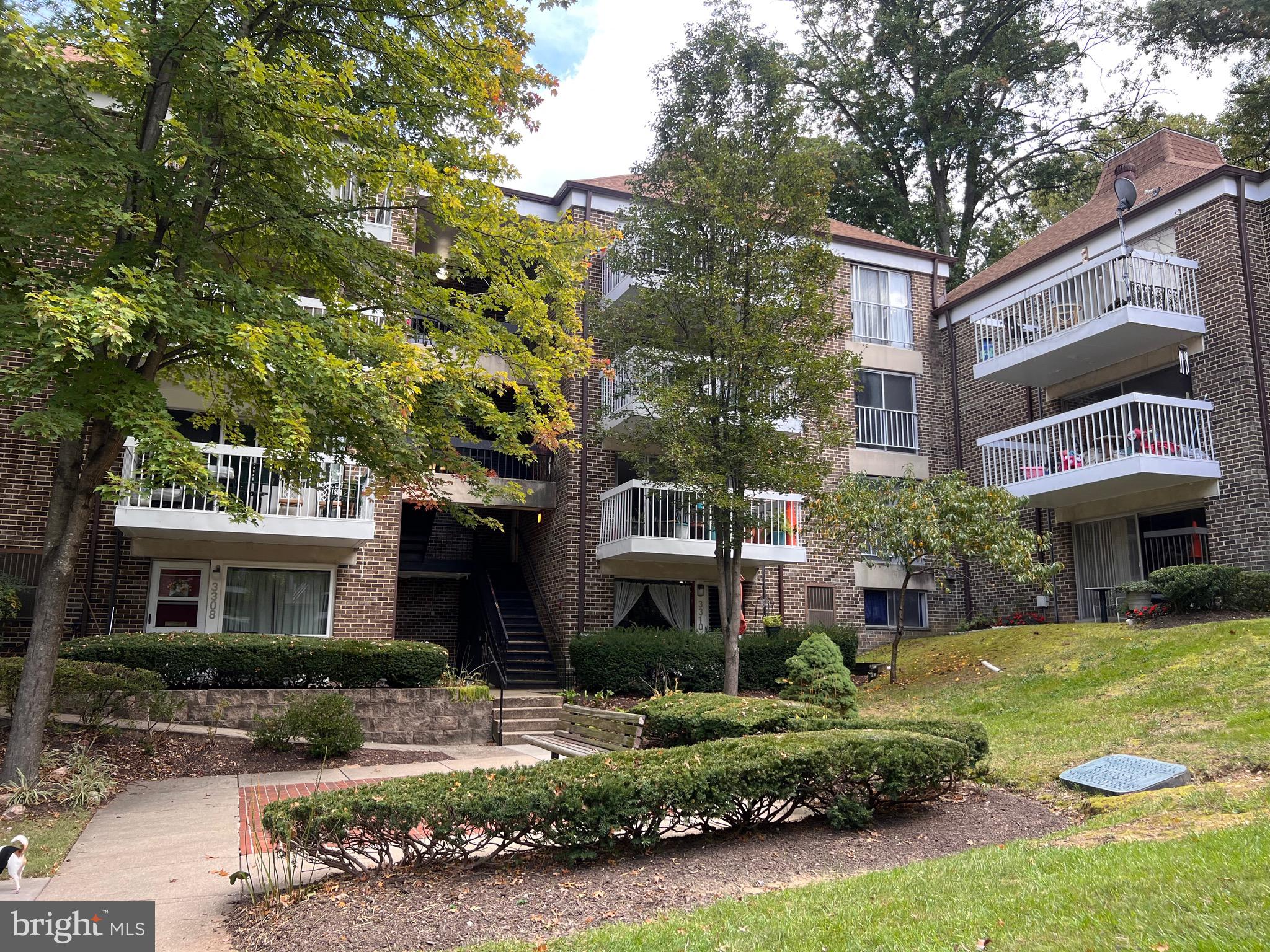 WESTCHESTER WEST - Residential