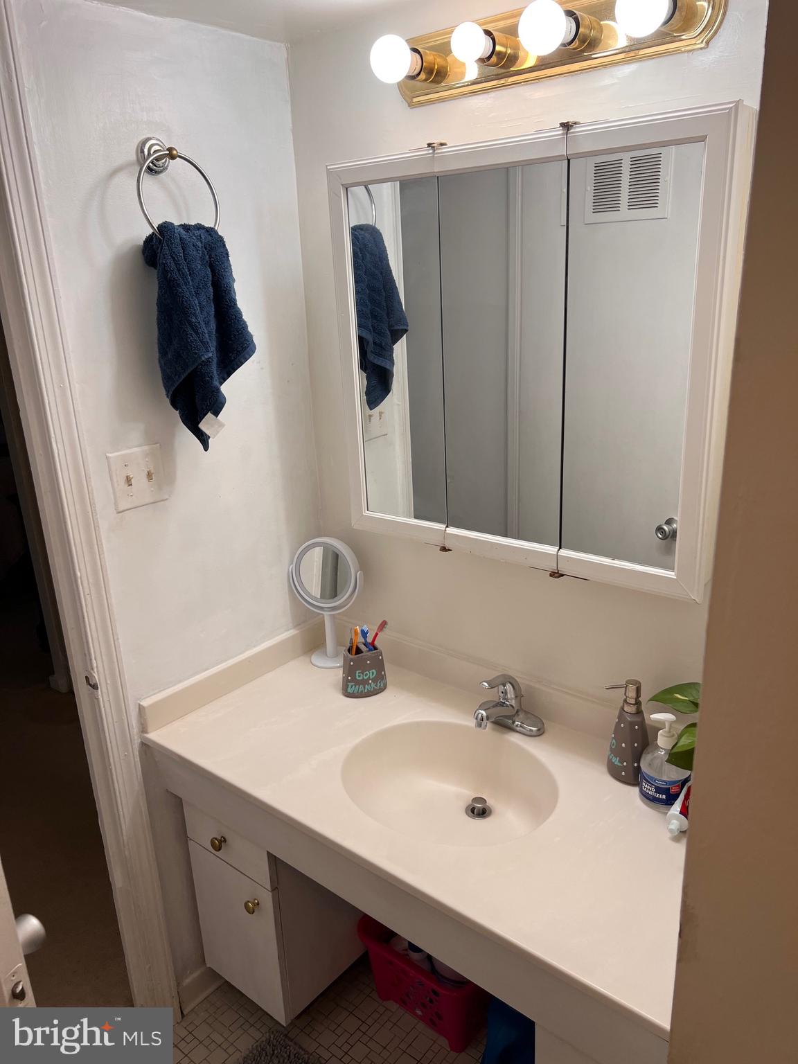 WESTCHESTER WEST - Residential