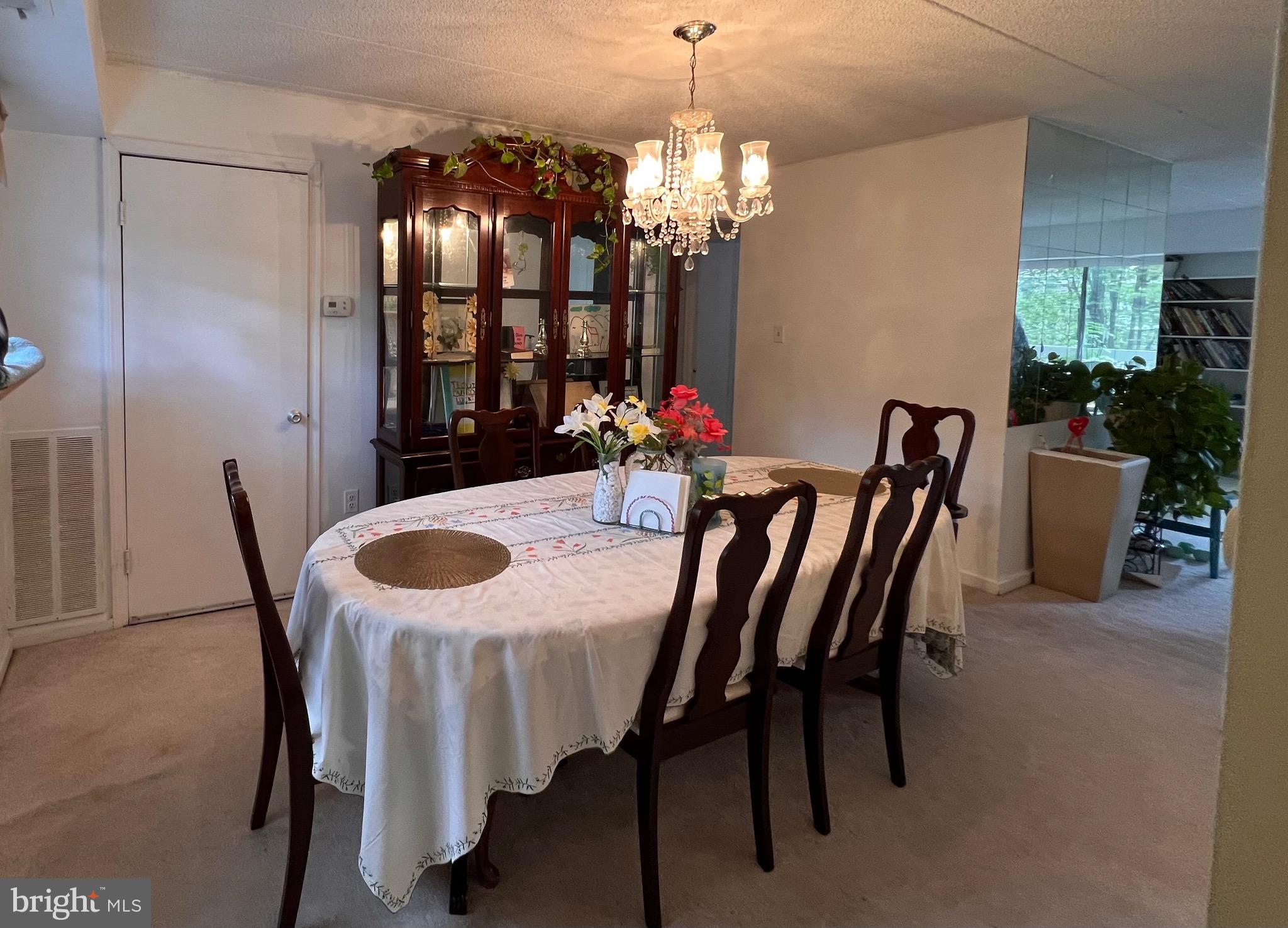 WESTCHESTER WEST - Residential