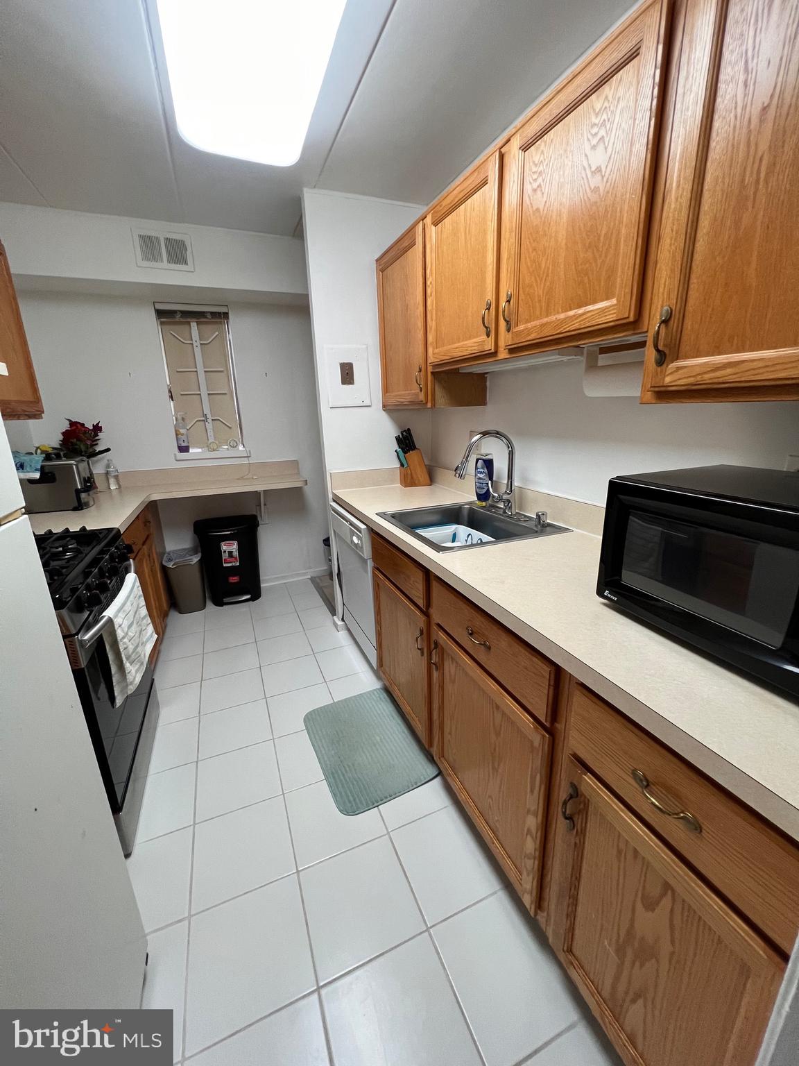 WESTCHESTER WEST - Residential