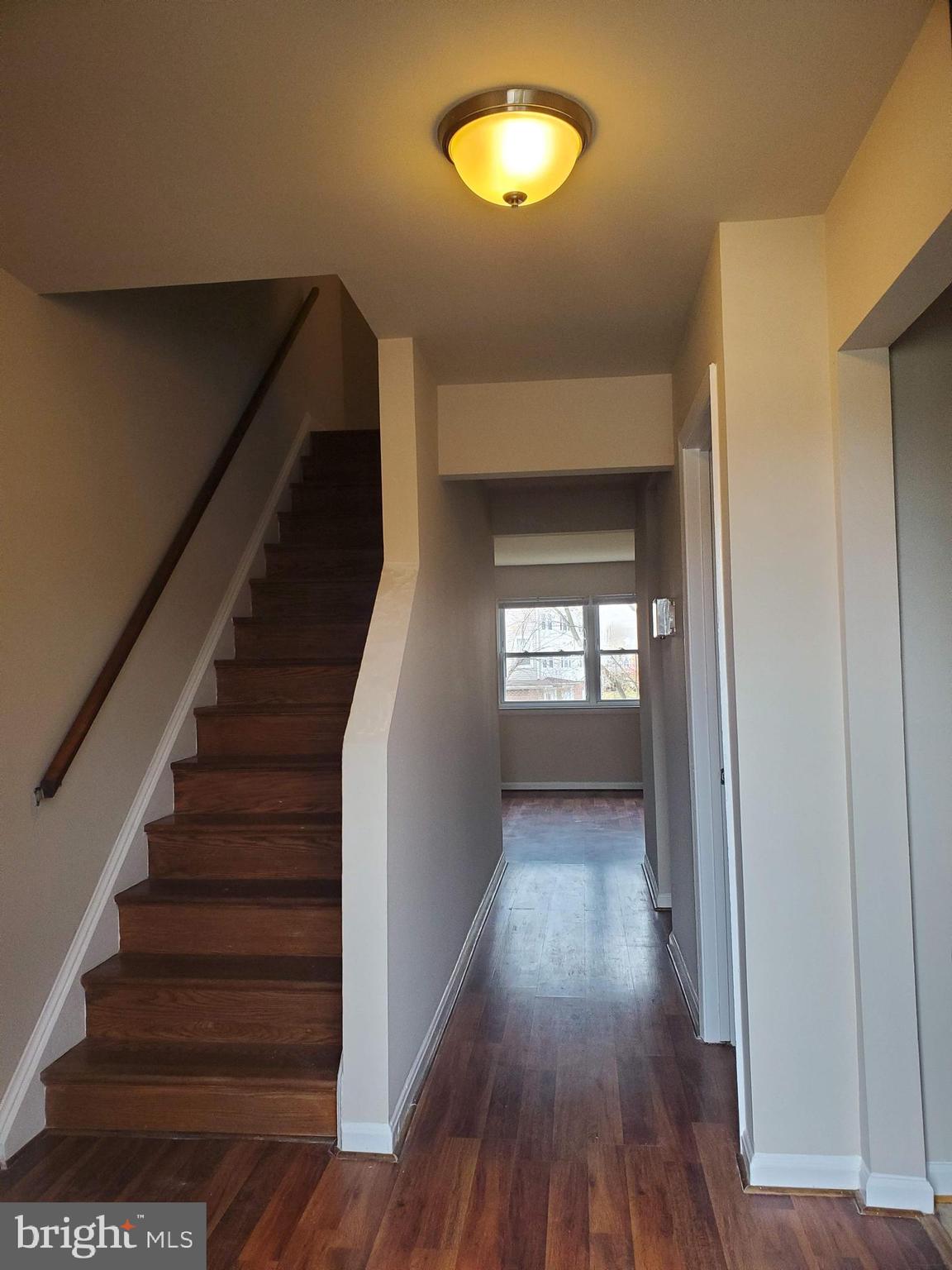 MONIKA COURTS - Residential Lease