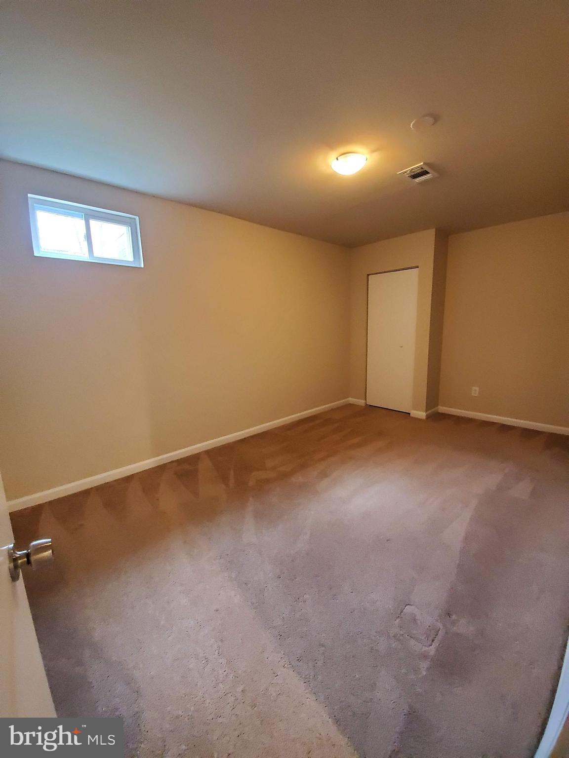 MONIKA COURTS - Residential Lease