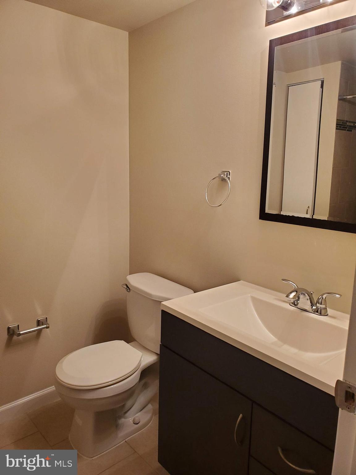 MONIKA COURTS - Residential Lease