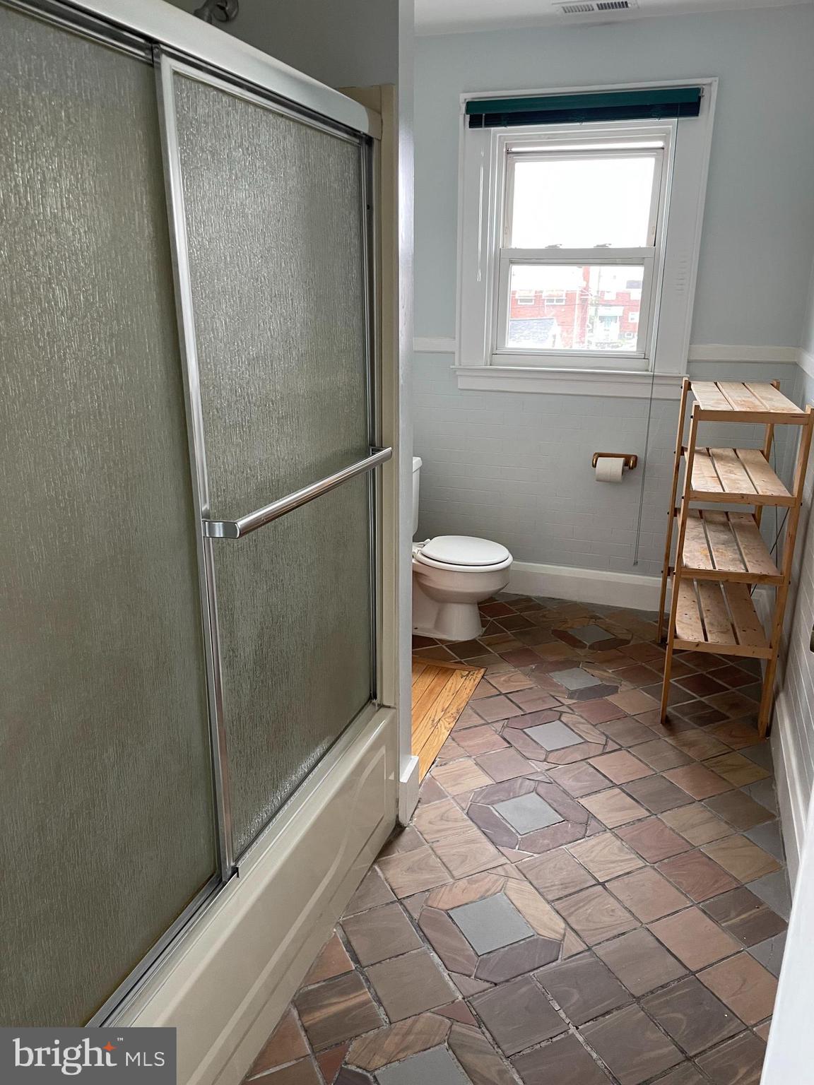 DUNDALK - Residential Lease