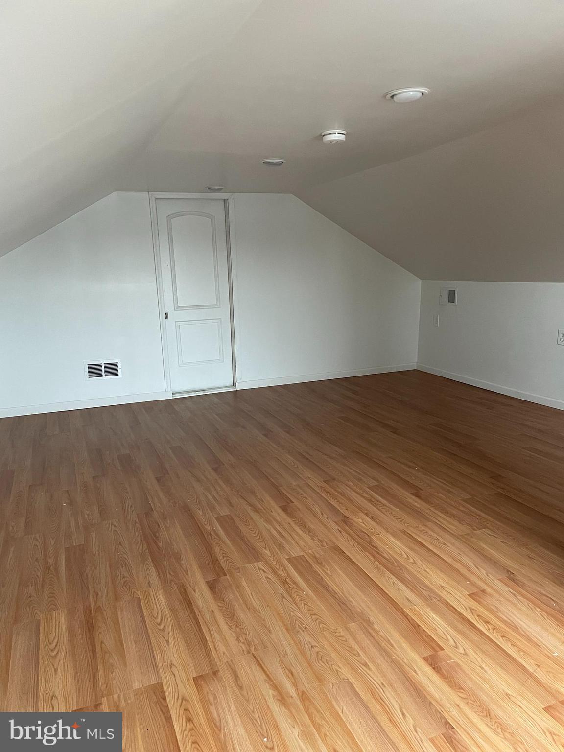 DUNDALK - Residential Lease
