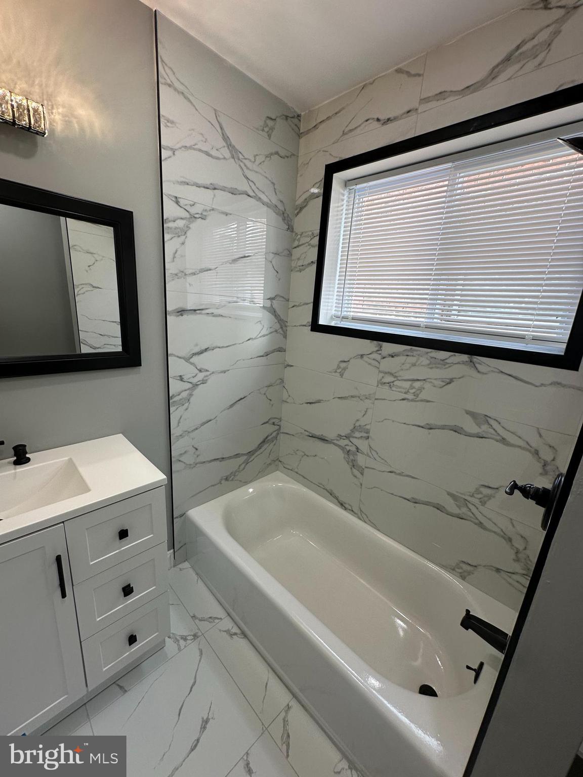 STRAWBERRY MANSION - Residential