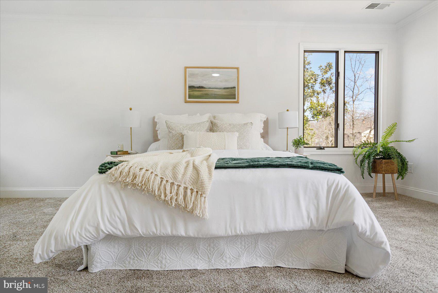 THUNDER HILL - Residential