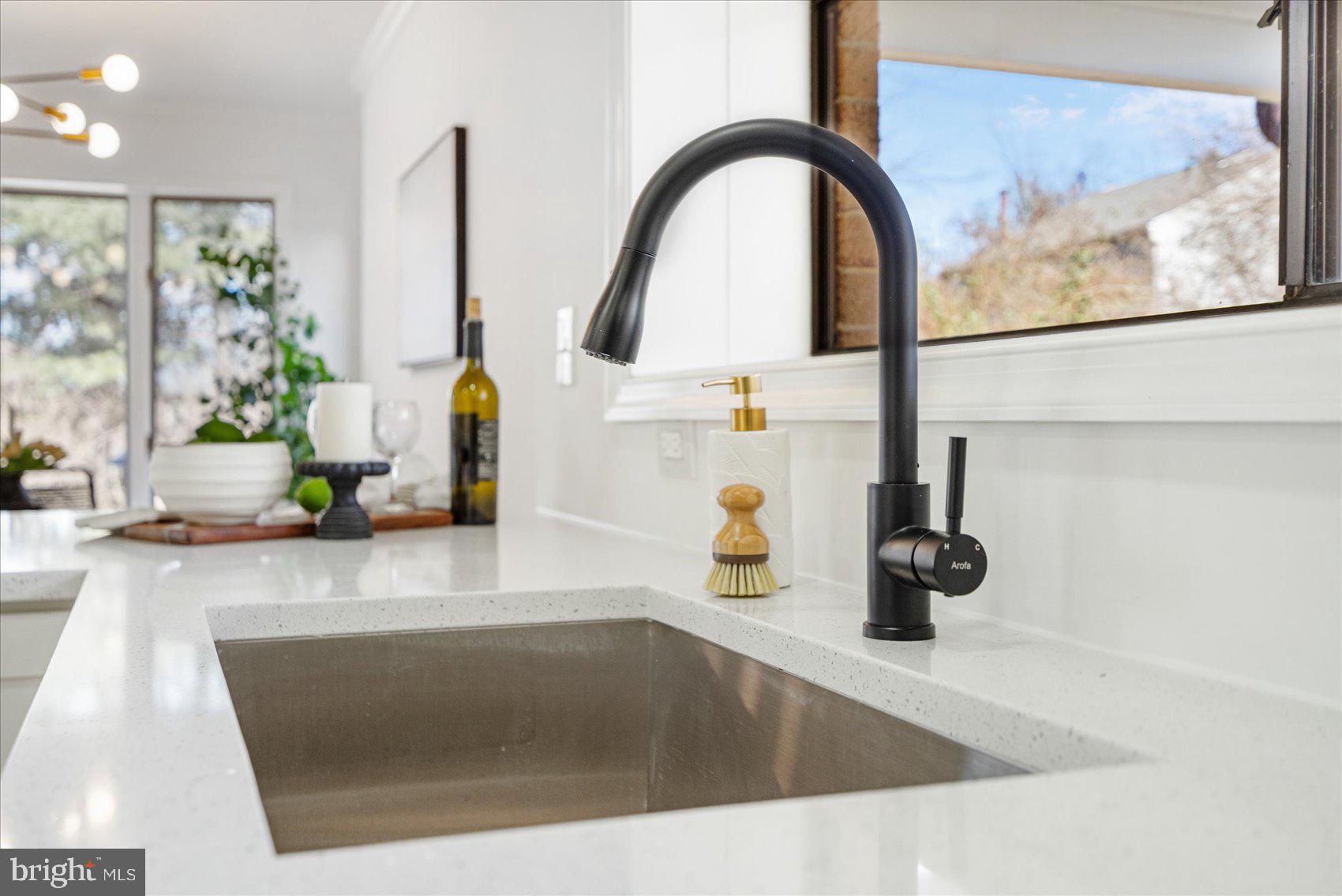 THUNDER HILL - Residential