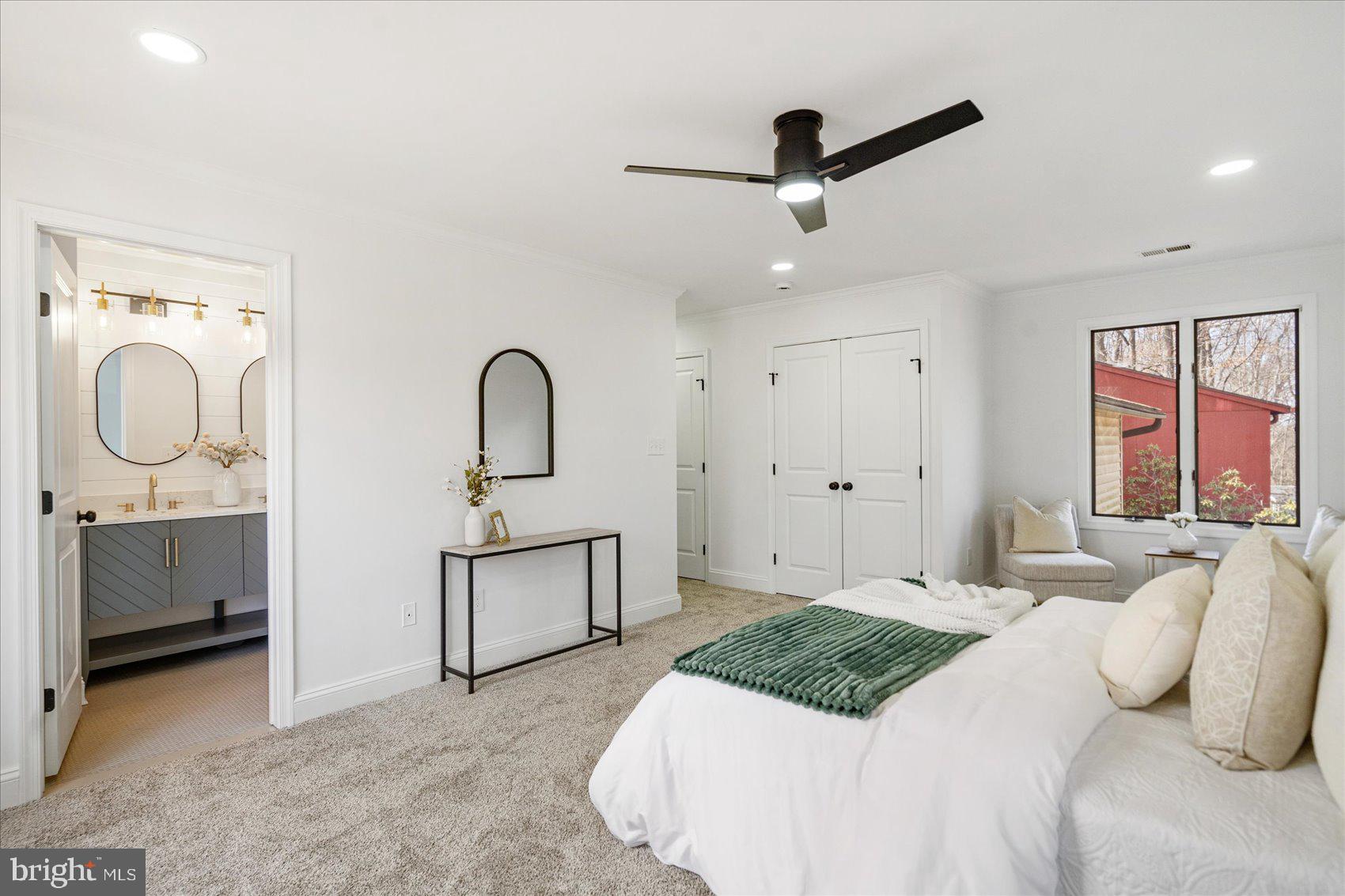 THUNDER HILL - Residential