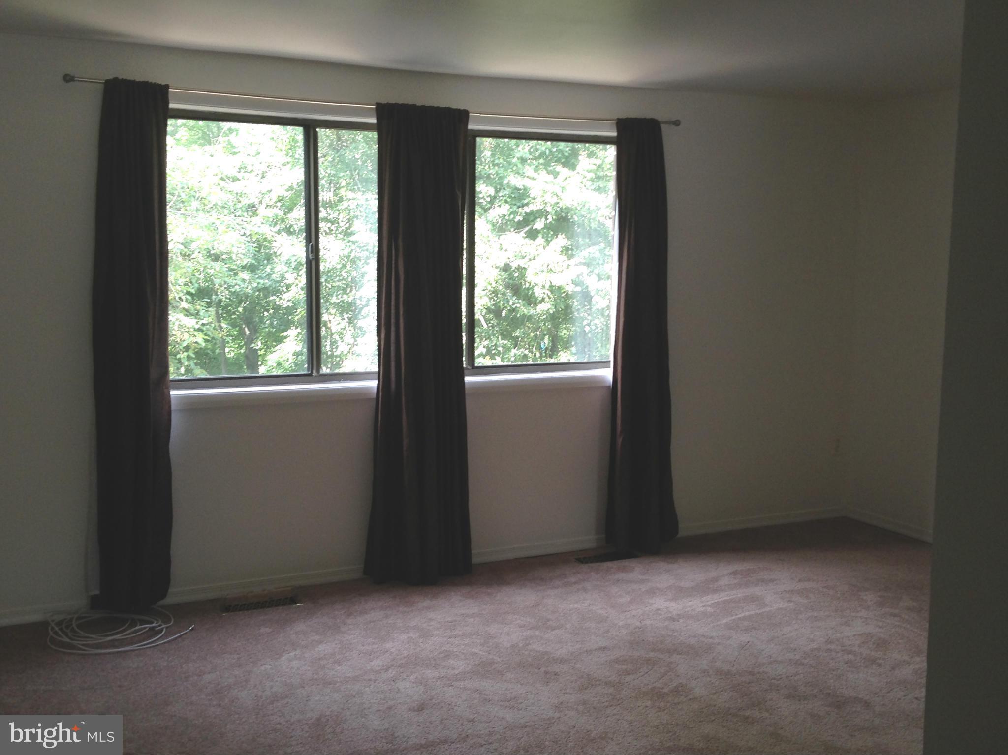 VILLAGE OF OWEN BROWN - Residential Lease