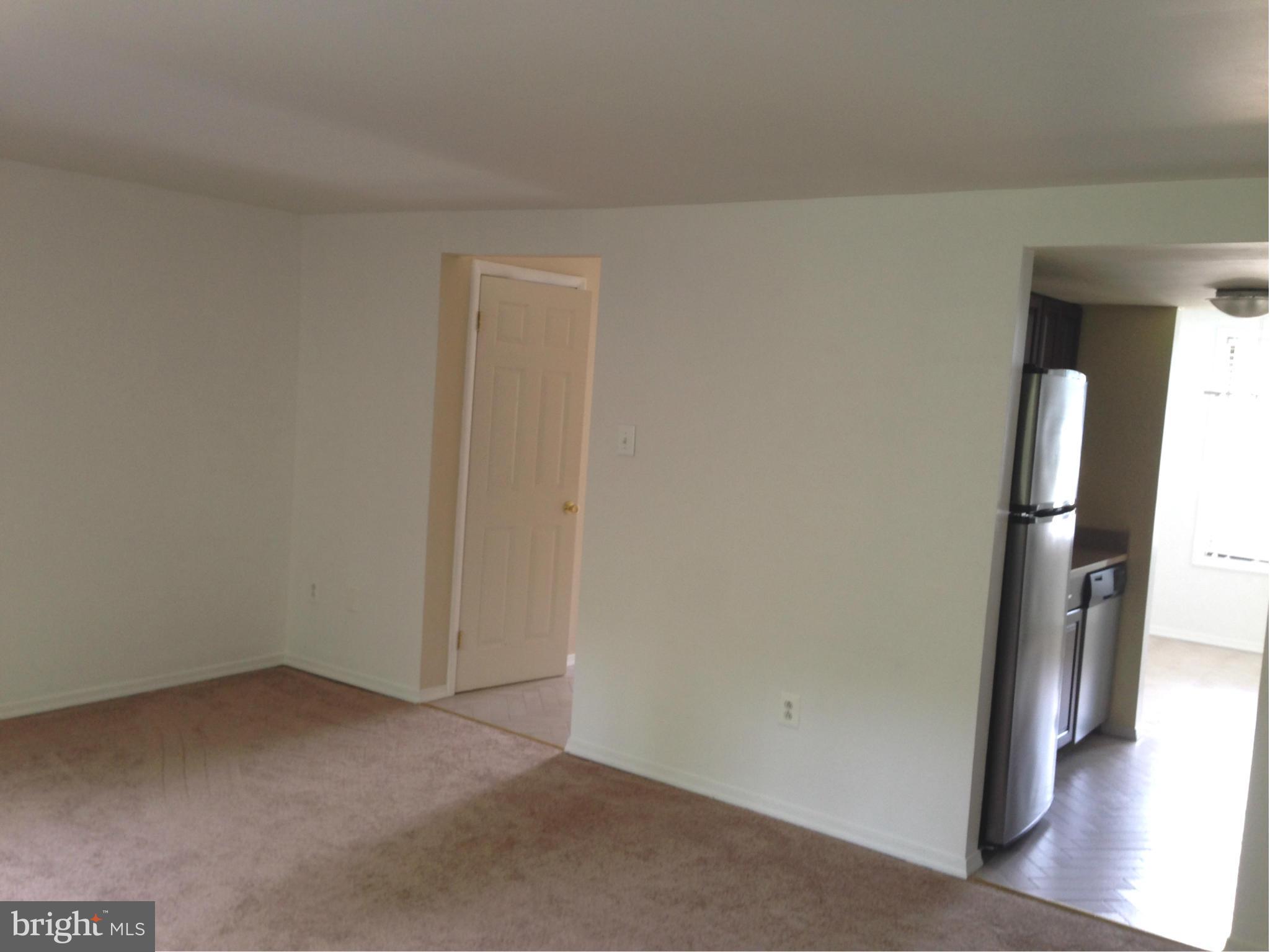 VILLAGE OF OWEN BROWN - Residential Lease