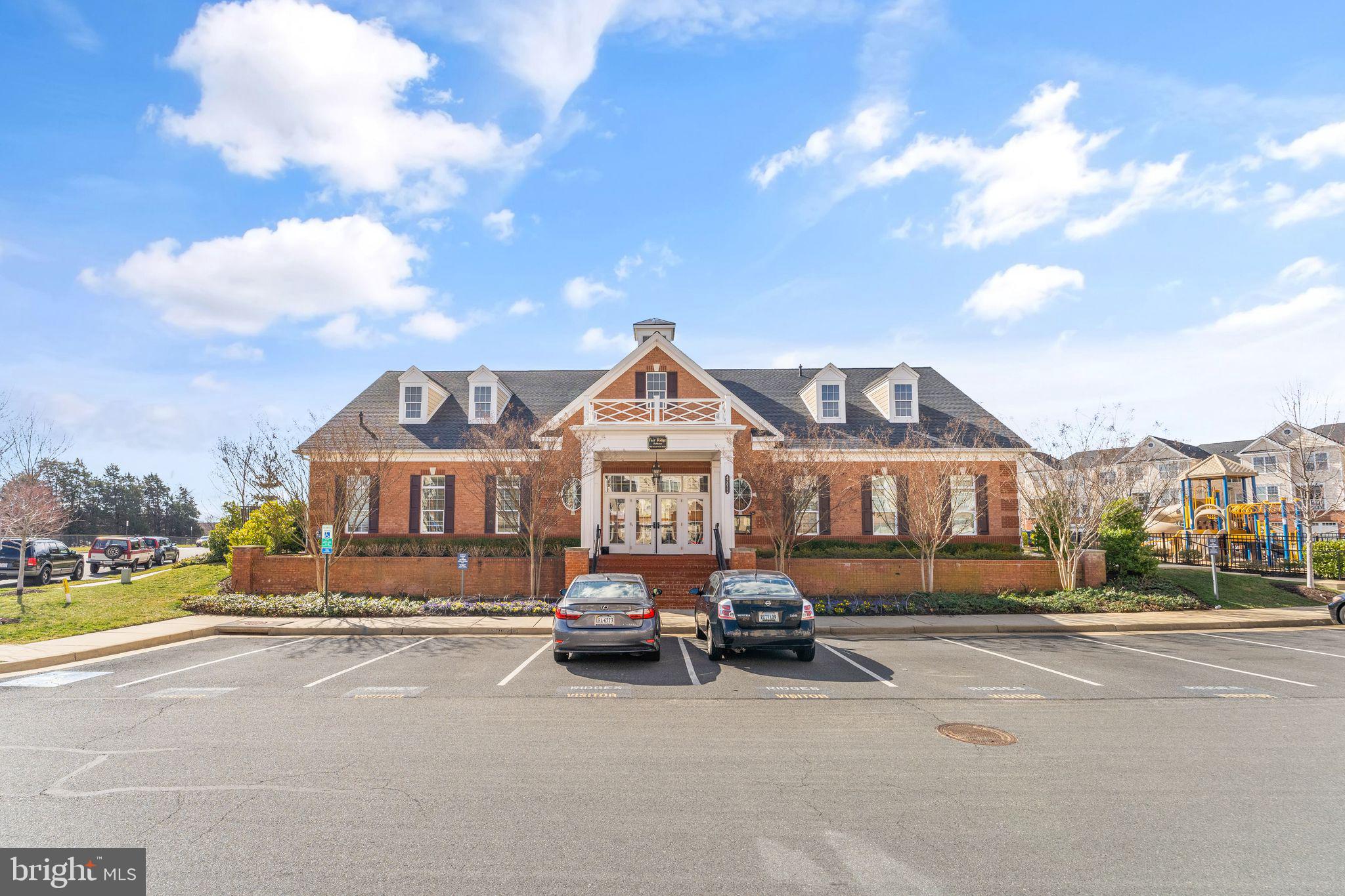 RIDGES AT LOUDOUN VALLEY - Residential