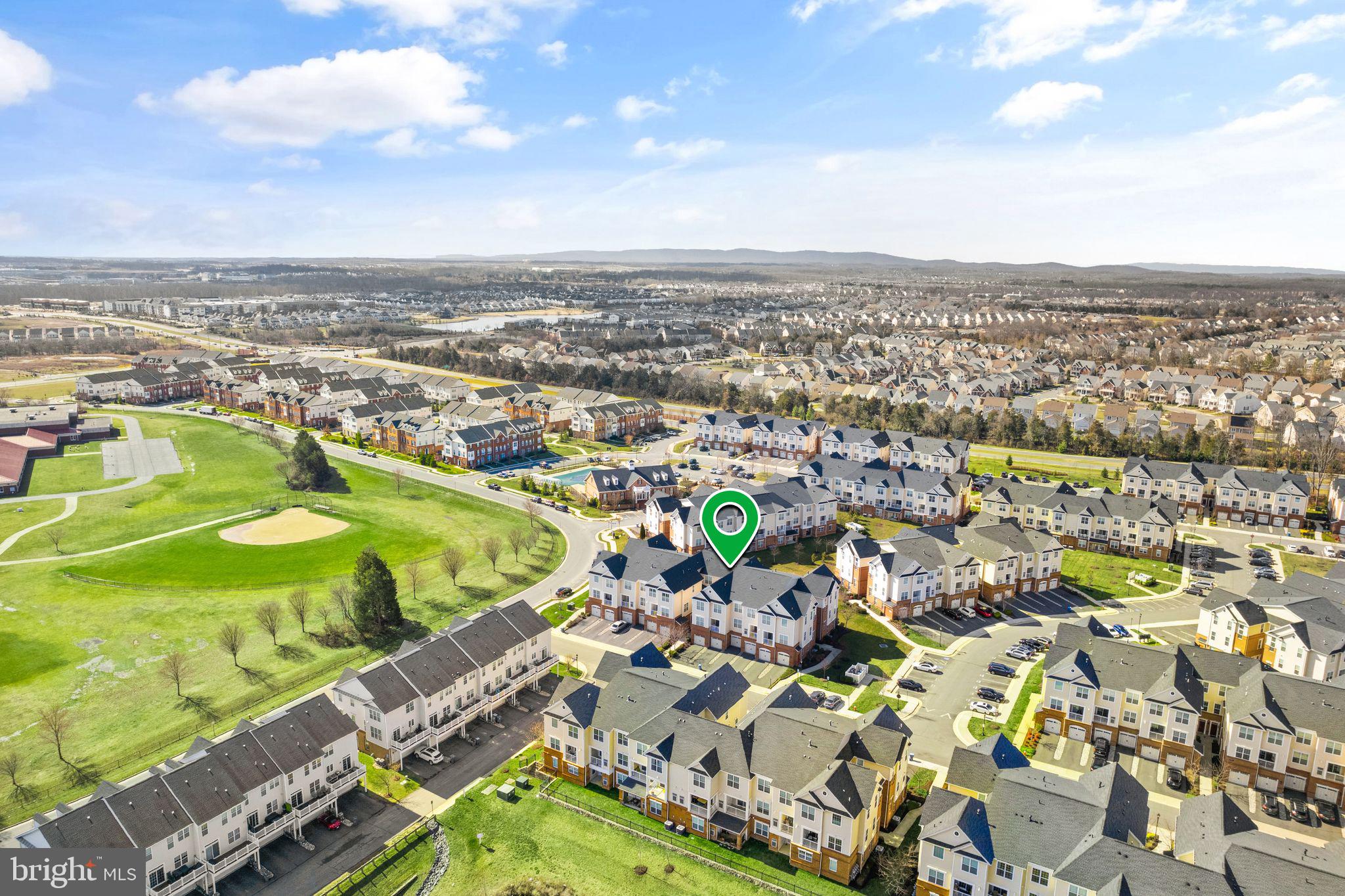 RIDGES AT LOUDOUN VALLEY - Residential