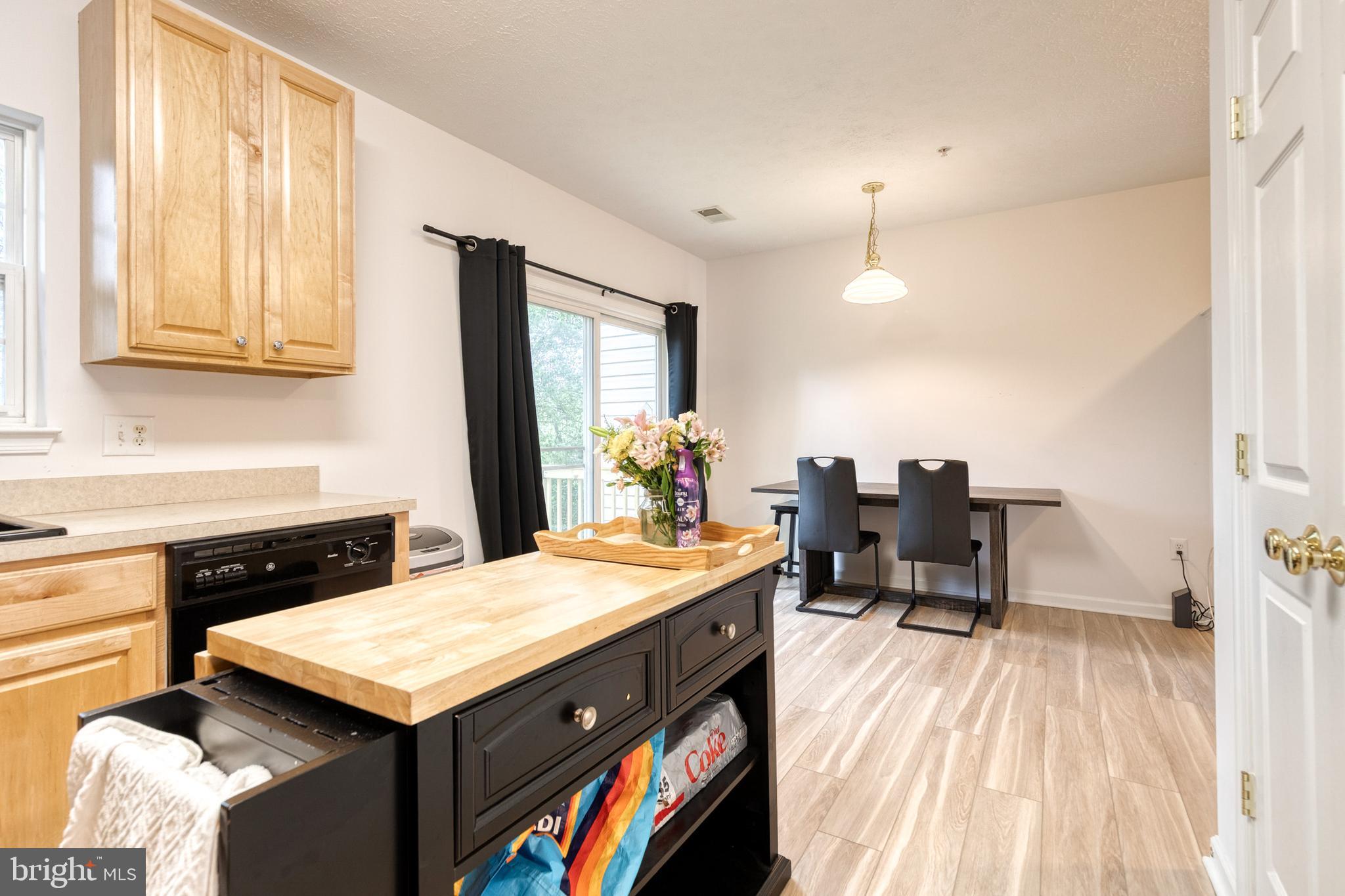 CRAIN SUMMIT - Residential Lease