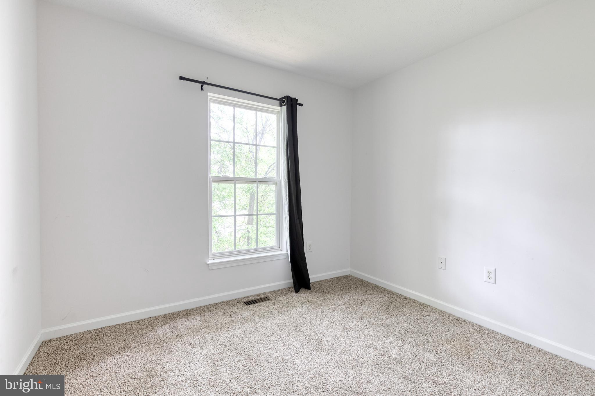 CRAIN SUMMIT - Residential Lease