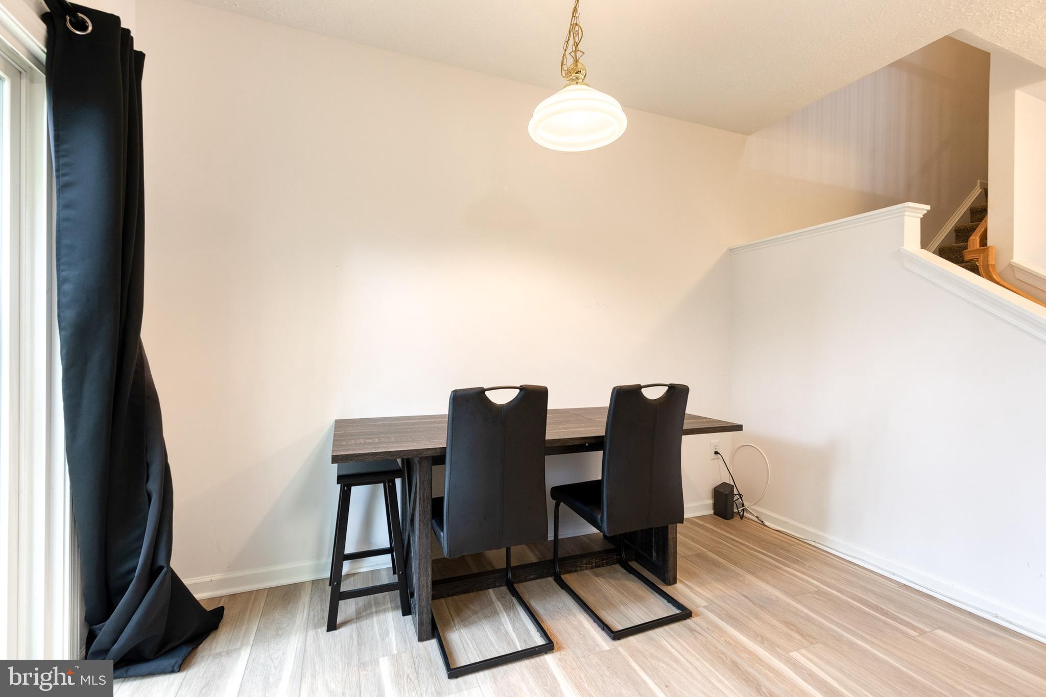 CRAIN SUMMIT - Residential Lease