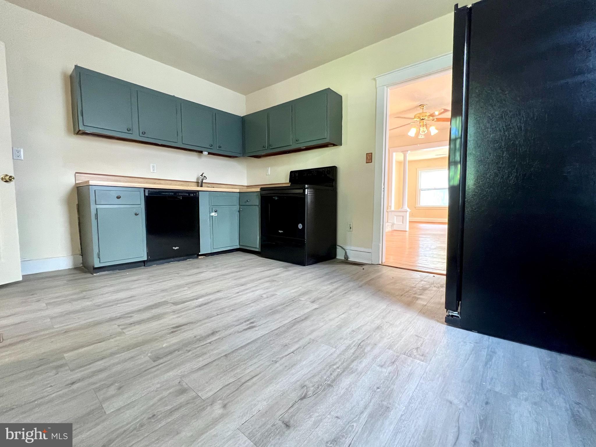 MARTINSBURG - Residential Lease