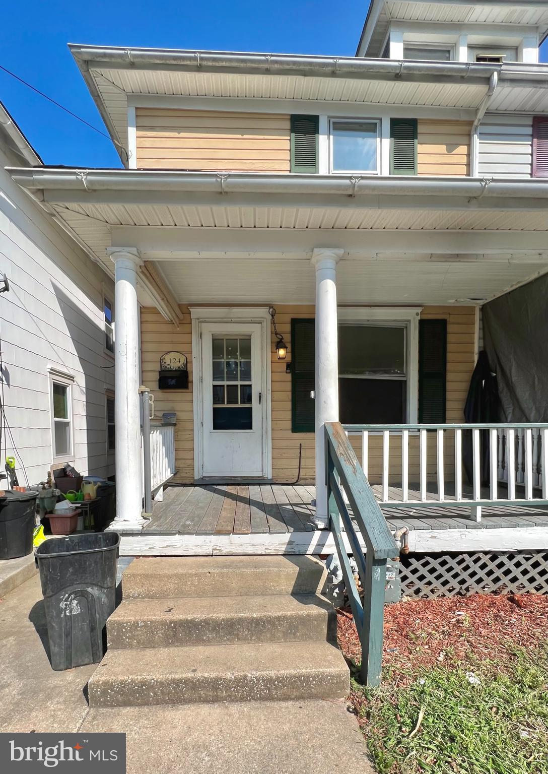 MARTINSBURG - Residential Lease