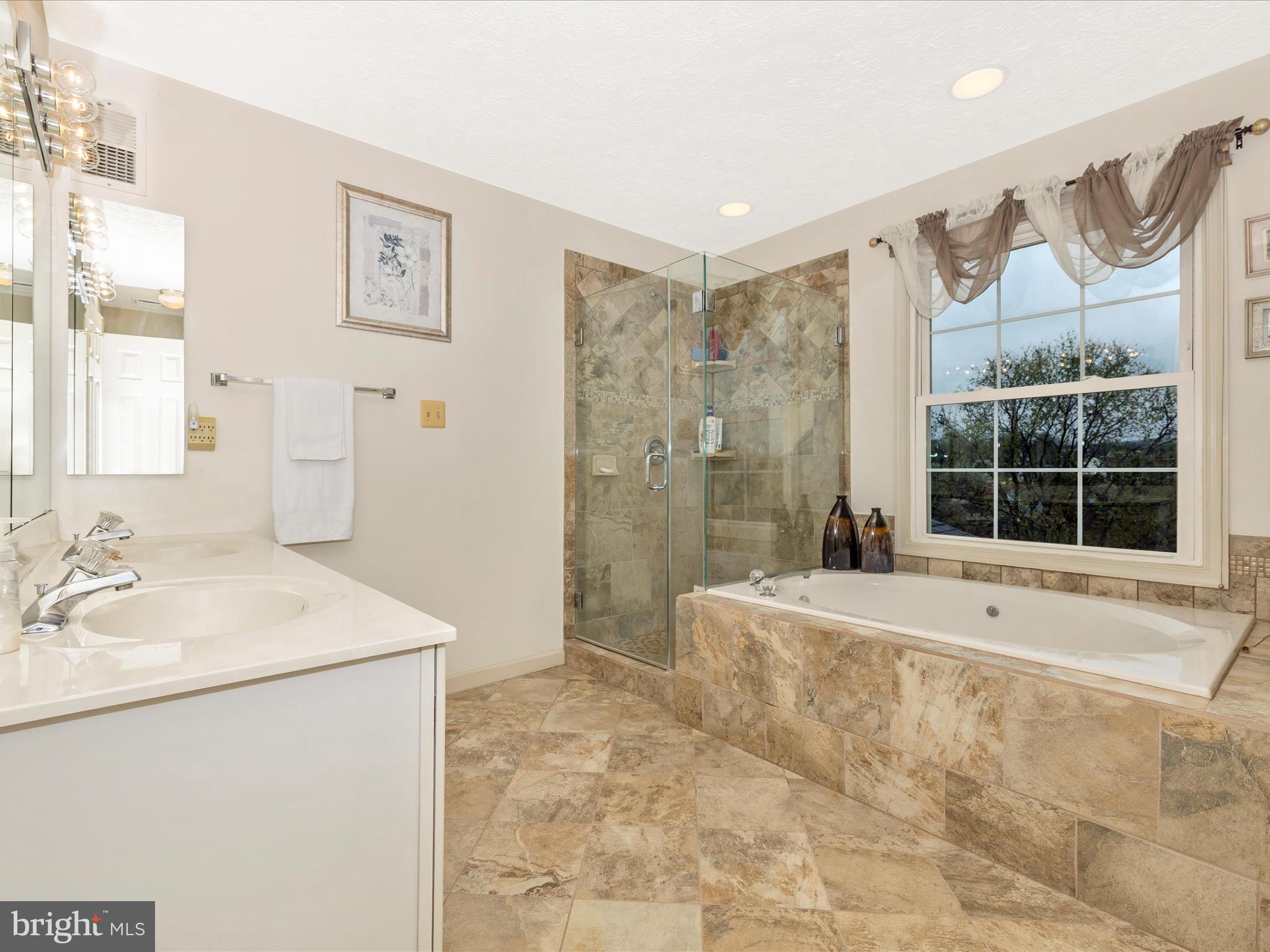 BROOKRIDGE SOUTH - Residential